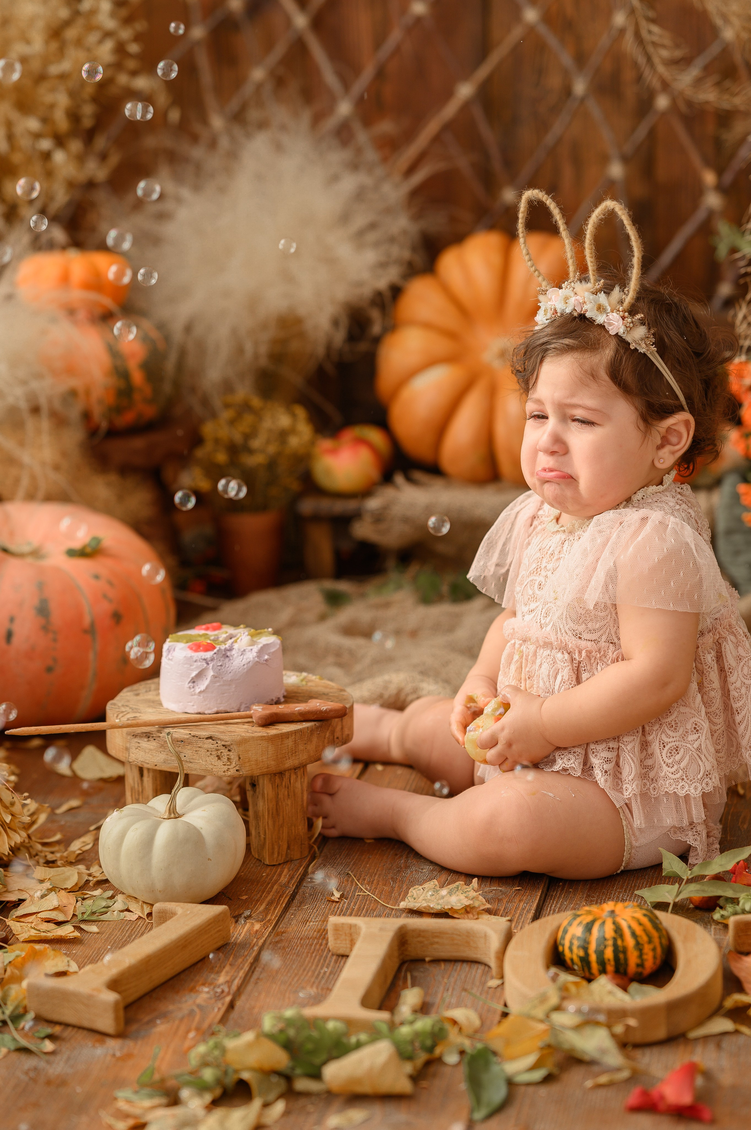Еве годик. Тыквочки. Детский и семейный фотограф Ирина Гладких