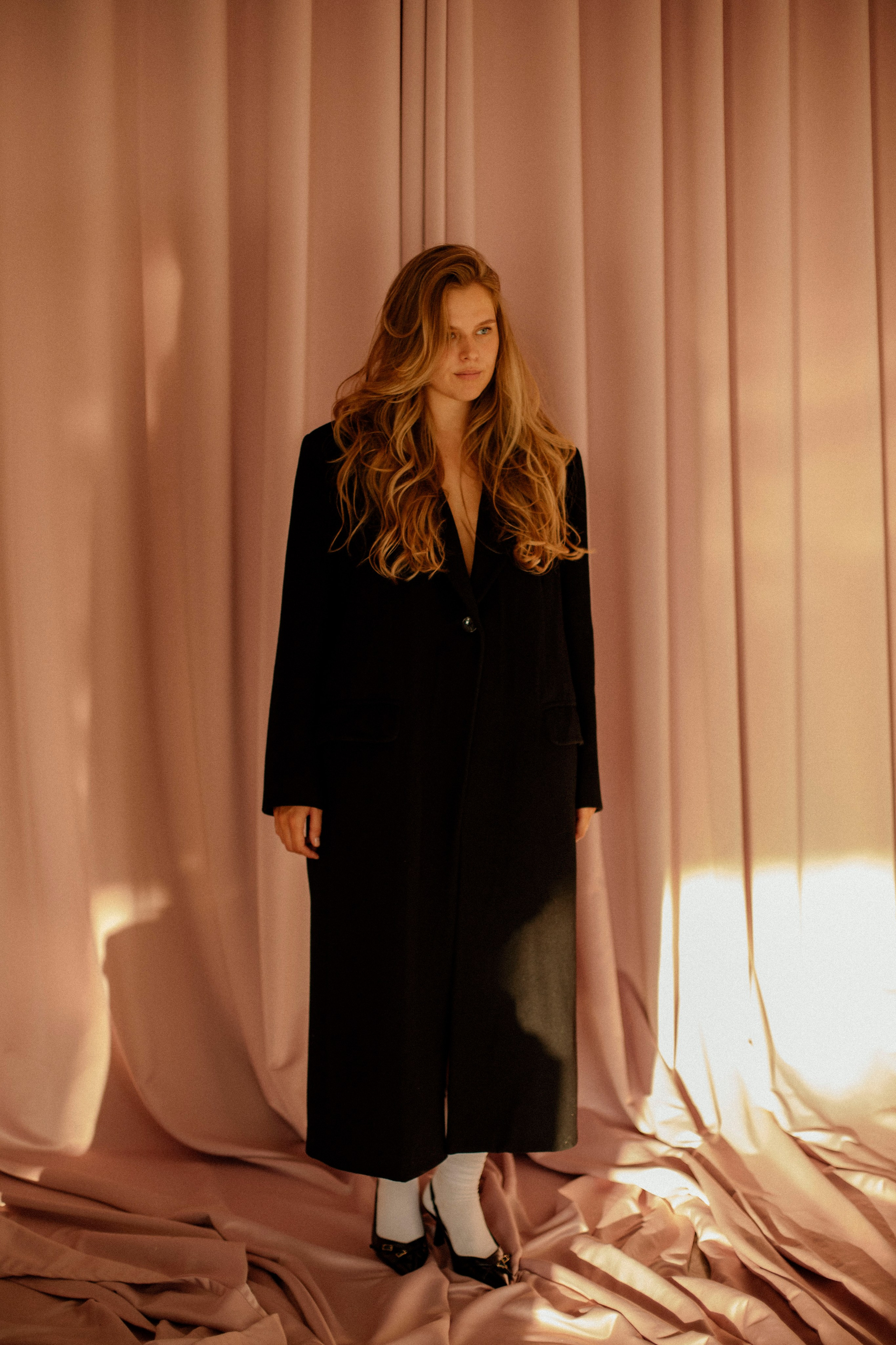 Anna // studio. Photographer Anastasia Kirnosenko