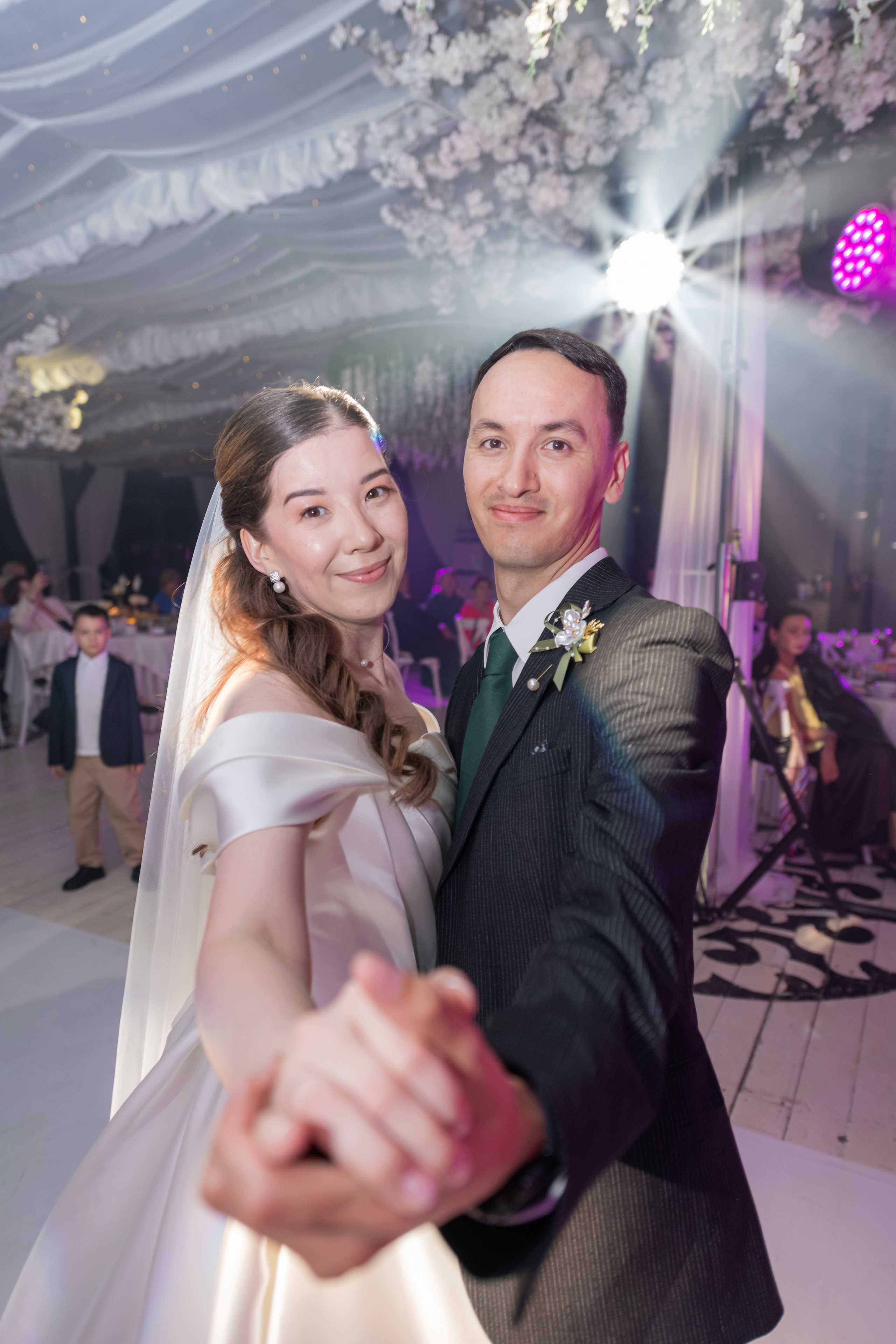 Вячеслав Аделm Свадьба. Фотограф Астана, Алматы