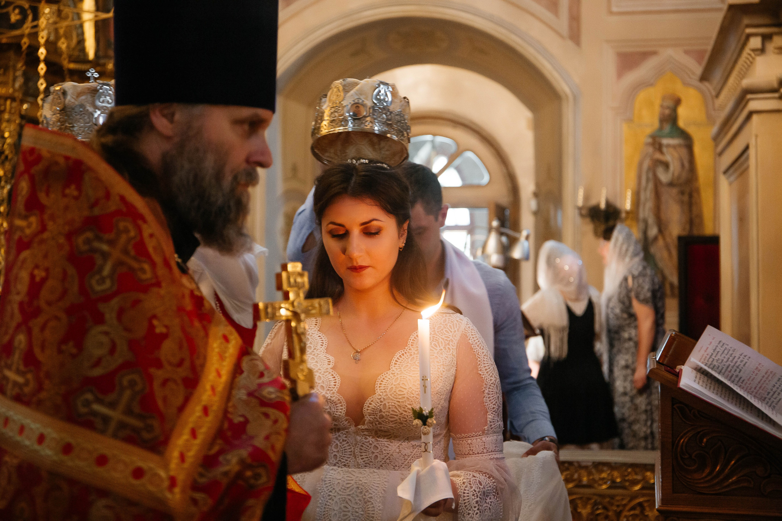 Венчание в Дмитрове, Таинство венчания Марианы и Эдгара. Фотограф Дмитров и МО Валентина Халикова