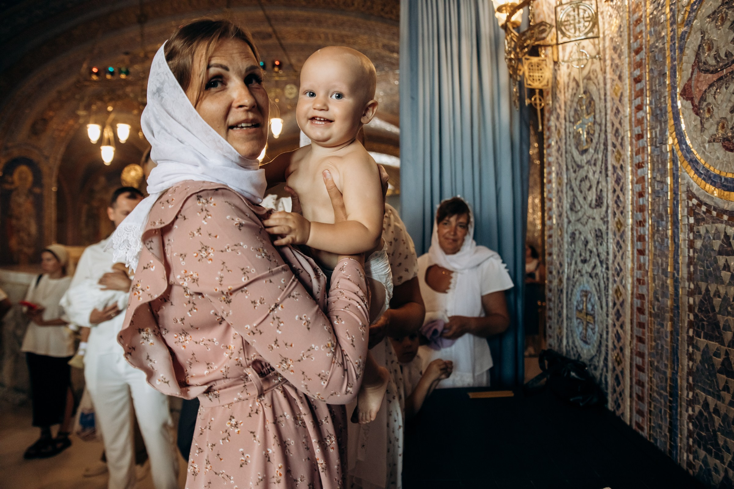 Крестины. Фотограф в Крыму — Федор зайцев. Свадебная, семейная и портретная съёмка. Фотографии для контента, для бизнеса. Корпоративная съёмка