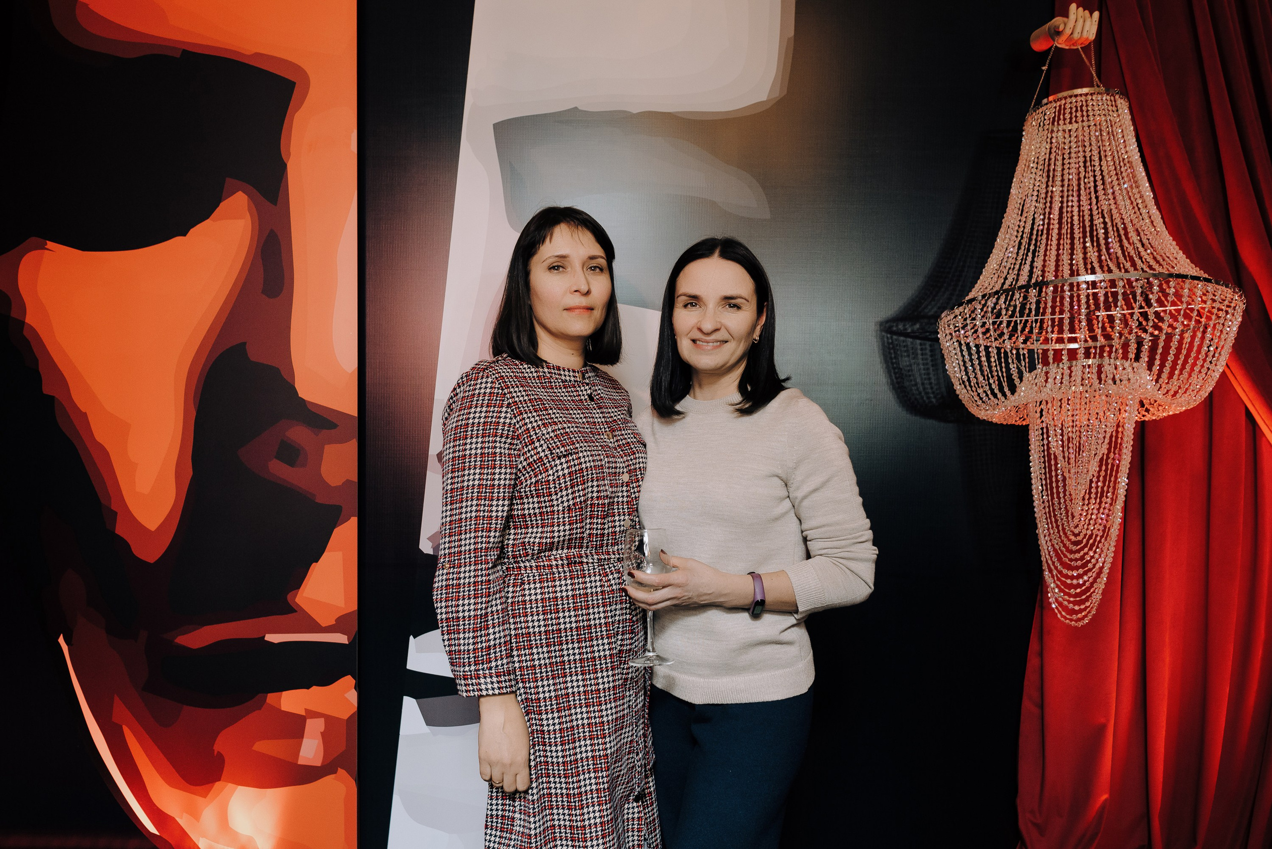 СПЕКТАКЛЬ «ВОЛШЕБНЫЕ ОЧКИ» ОПТИК-ЦЕНТР. Репортажный фотограф Зуев Роман г. Челябинск