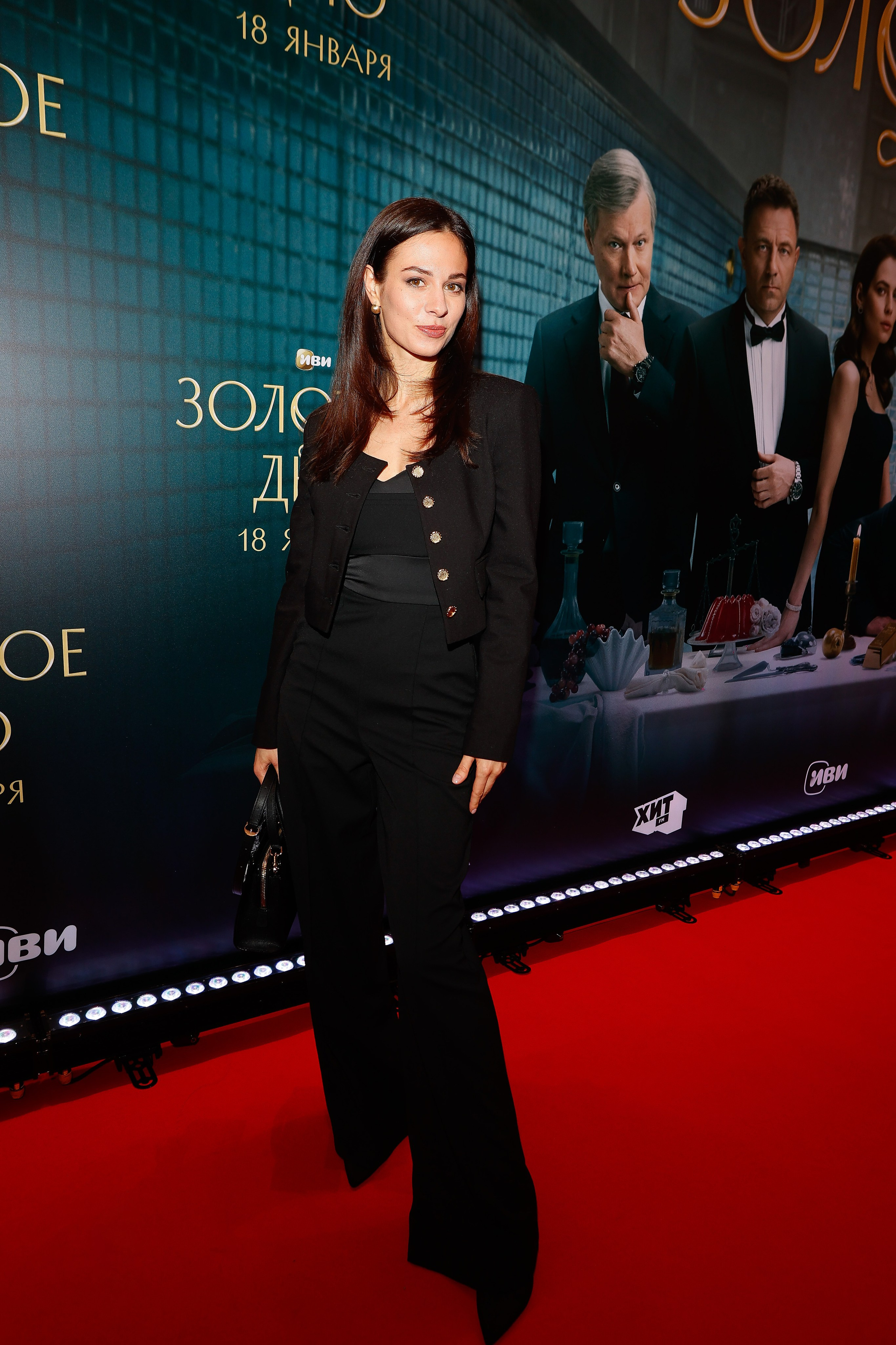 Золотое дно | Кинотеатр Художественный | ИВИ. Nikolskayasecular