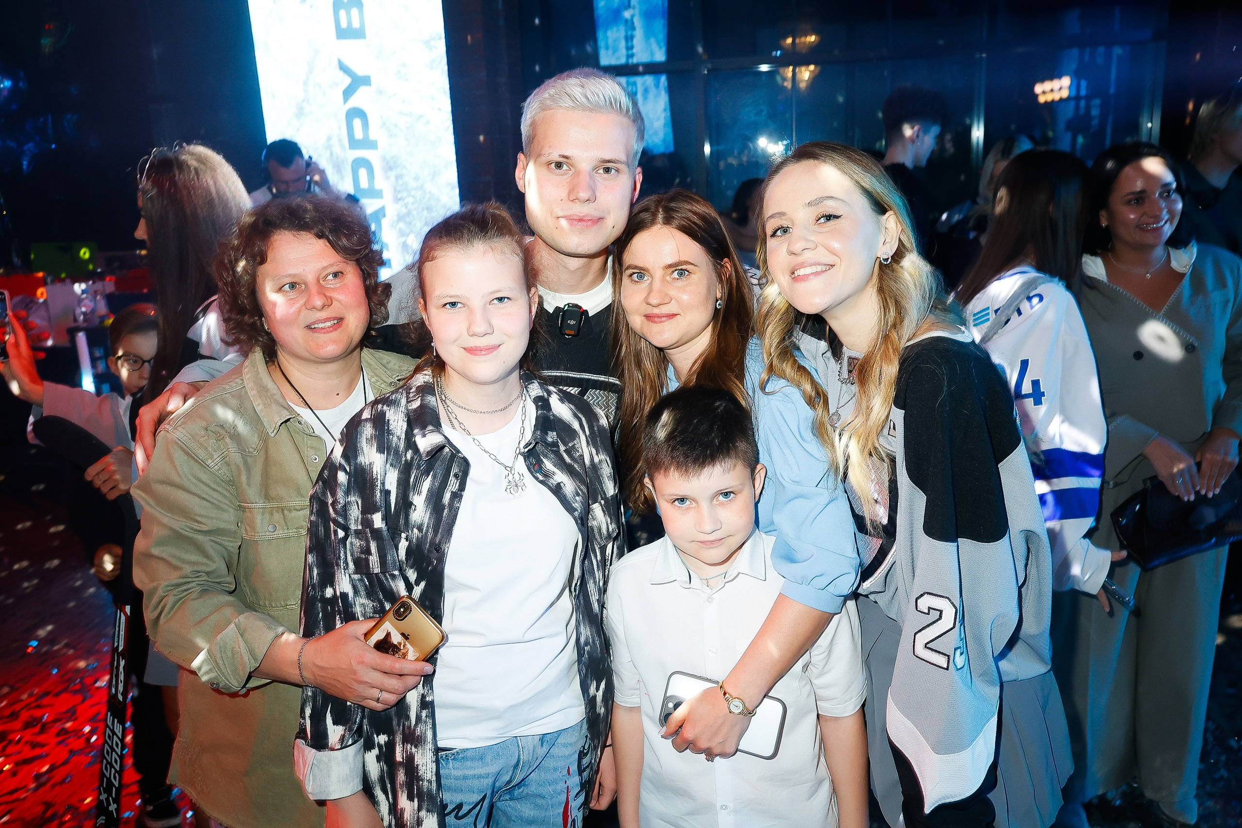 ЯНГЕР. Nikolskayasecular