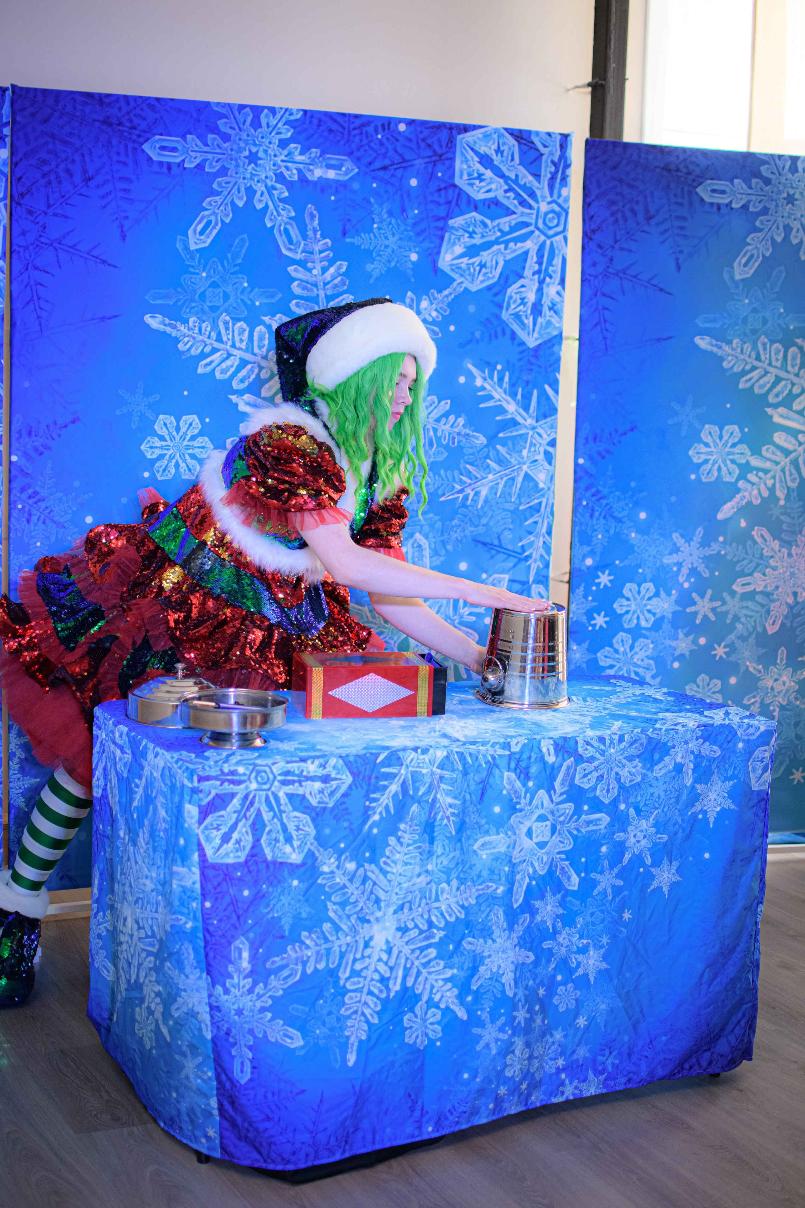 HAPPY NEW YEAR. Photokarish