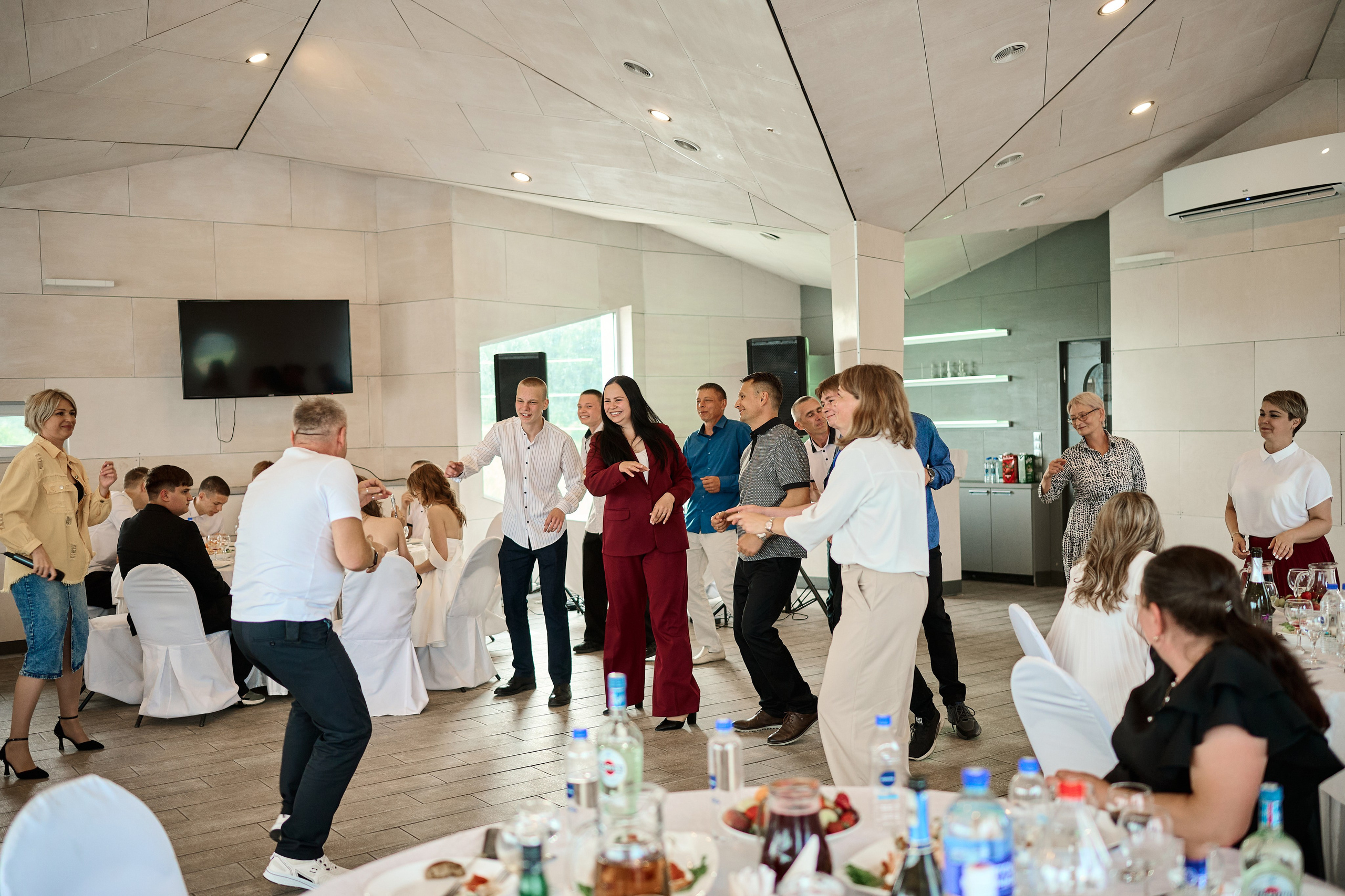 Репортажная съёмка выпускного 9-11 классы. Выпускной альбом Выборг, Каменногорск, Светогорск, Санкт-Петербург