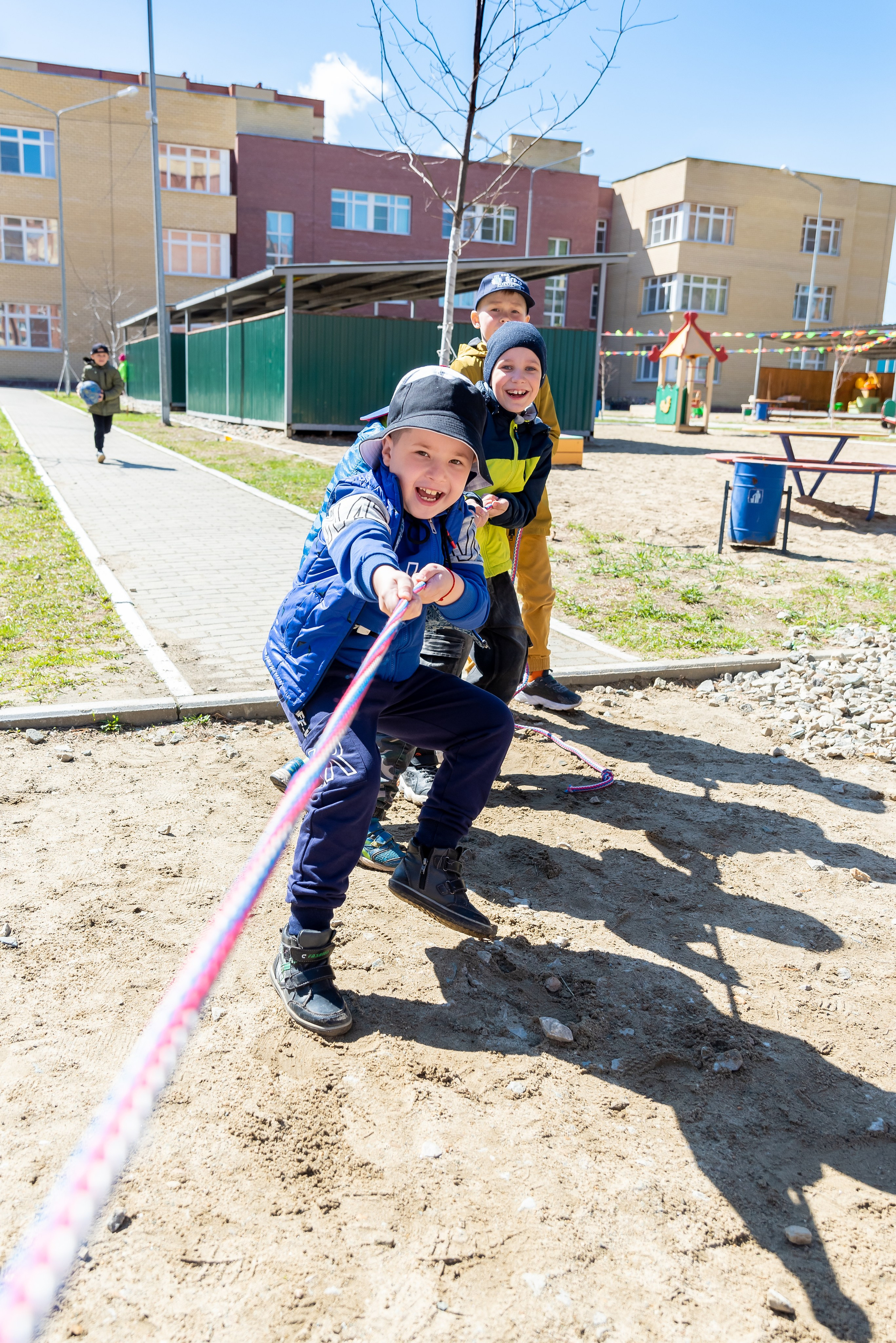 Фотосъёмка на прогулке. Детский фотограф в Екатеринбурге и Берёзовском Евгений Кондаков