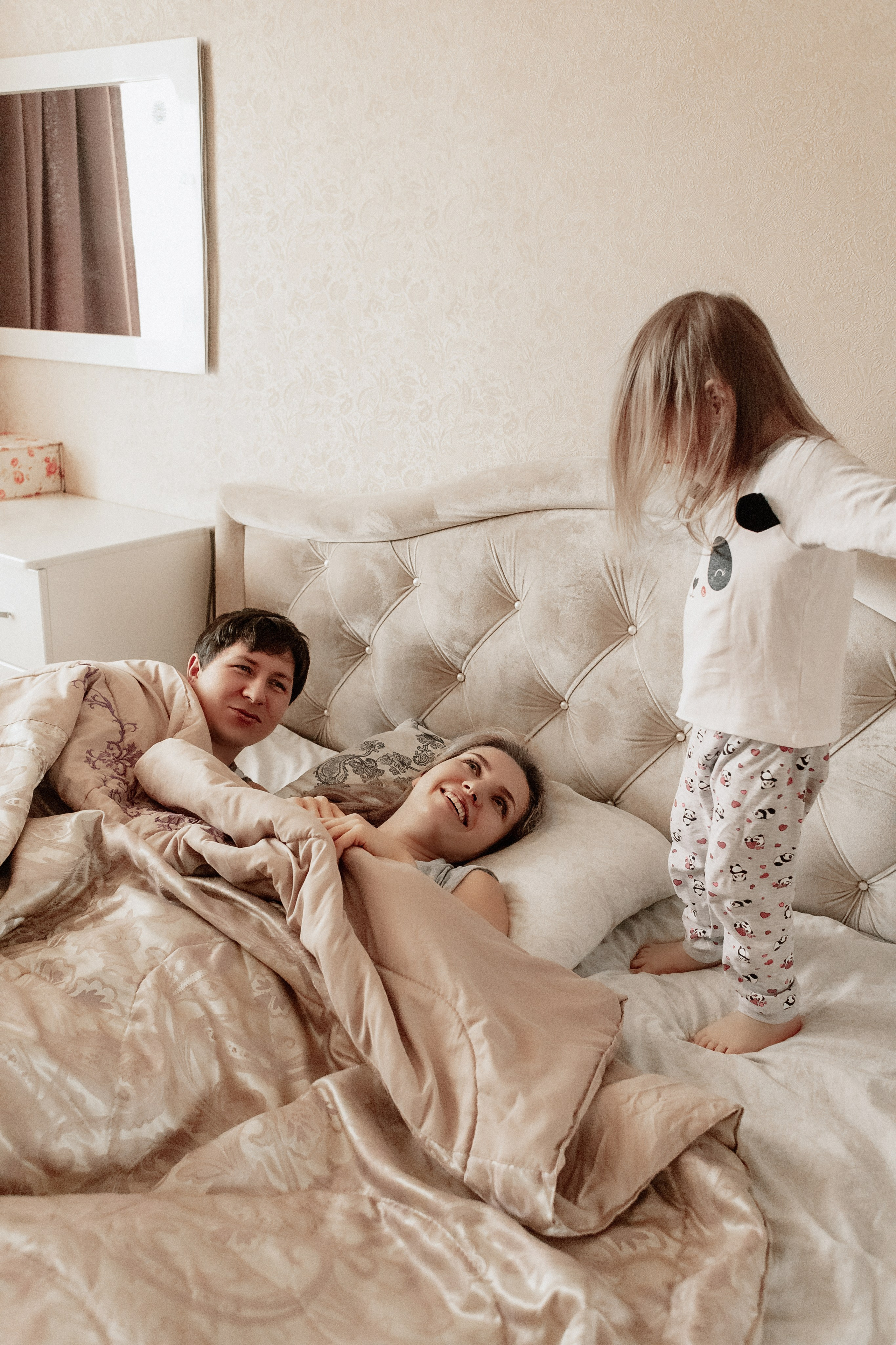 Домашние фотосессии. Свадебный фотограф в Астрахани. Фототуры по Астрахани и в горы Кавказа