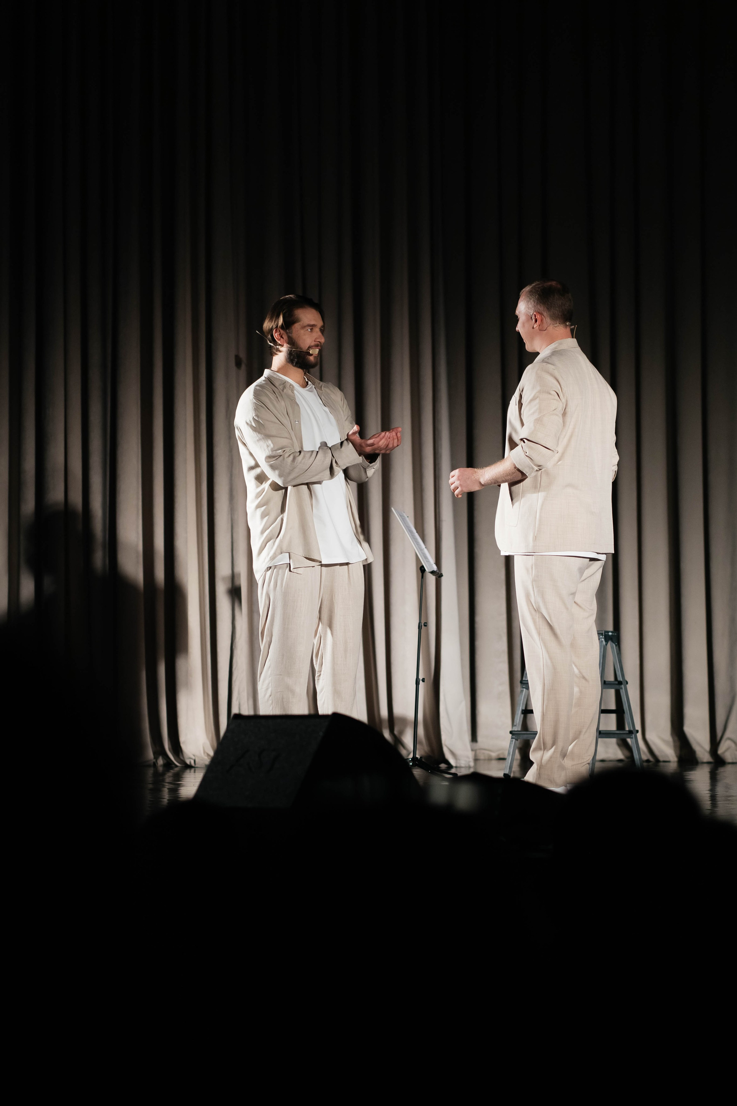 НИТЬЯ " В объятьях неба». Женский фотограф в Оренбурге Ирина Заводчикова