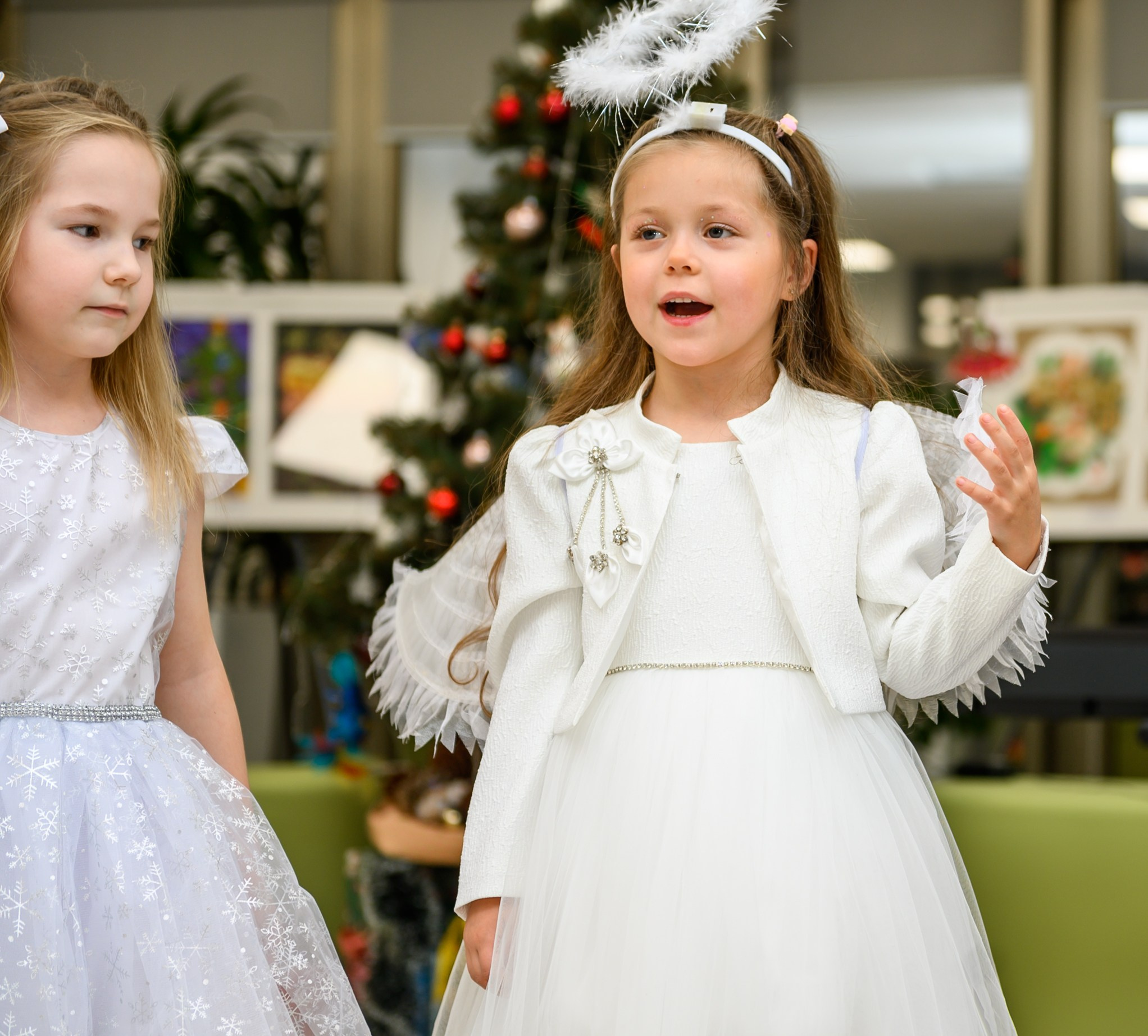 Елка 2025 садик Мантера. Свадебный и семейный фотограф София Невская