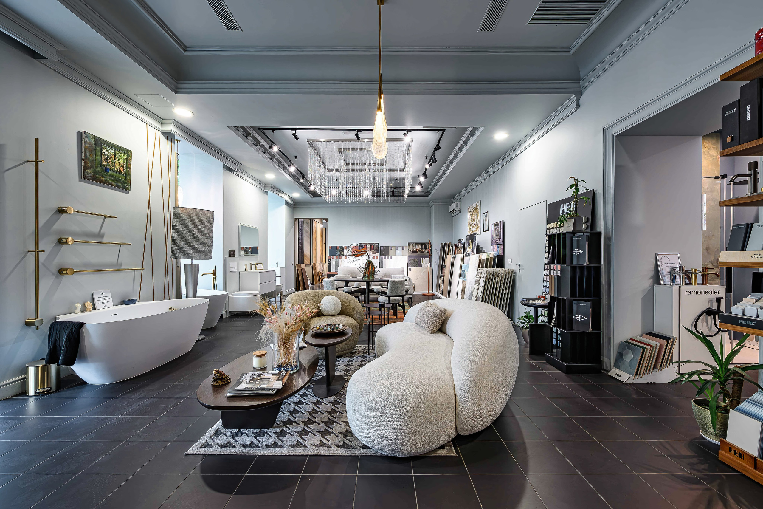 Интерьерная фотосъёмка коммерческой недвижимости для Бизнеса (для вашего сайта, для Яндекс карт и других онлайн каталогов). Интерьерный & Репортажный фотограф Озеров Денис, г. Москва