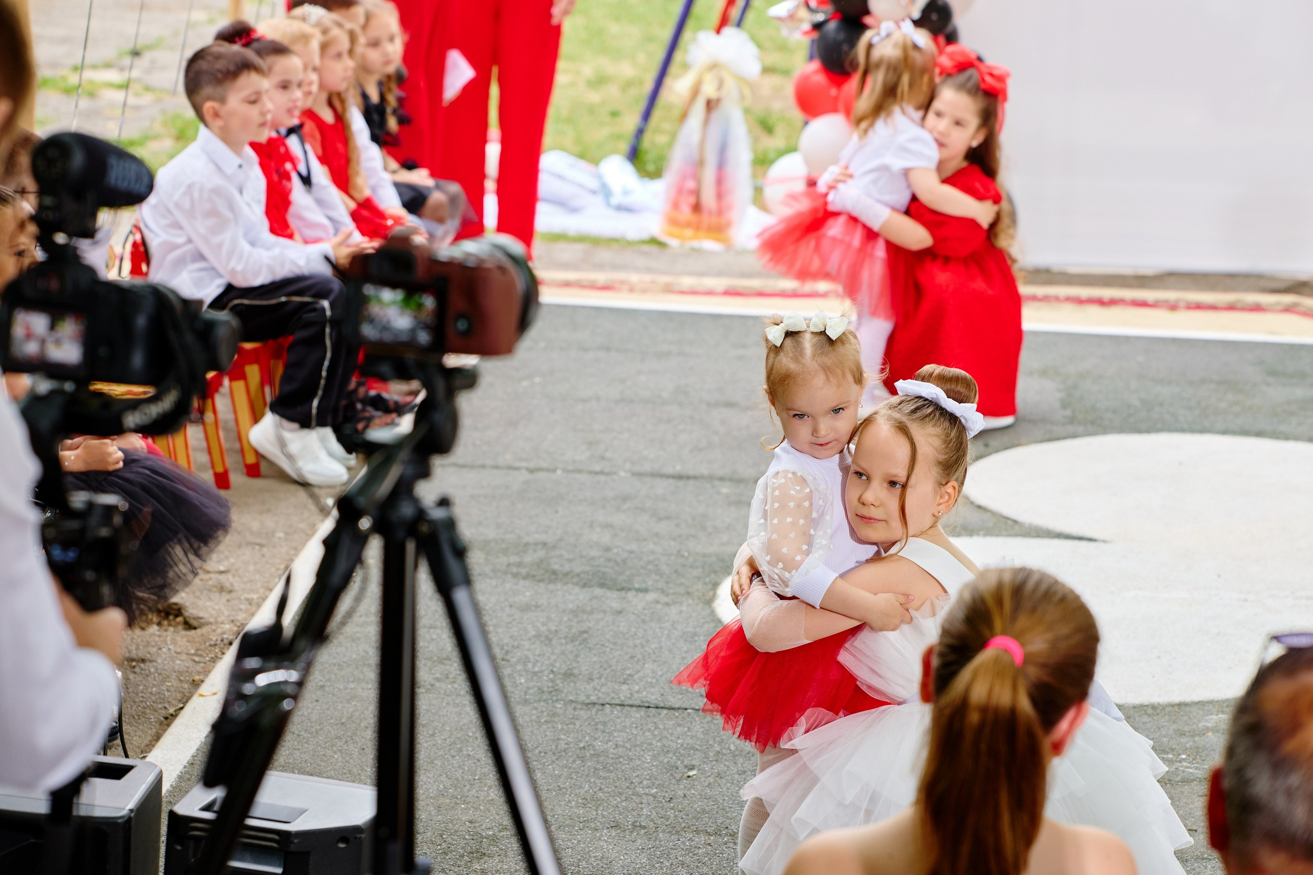 Выпускной 45 сад. Фотограф Выпускные альбомы Таганрог Сергей Коробченко