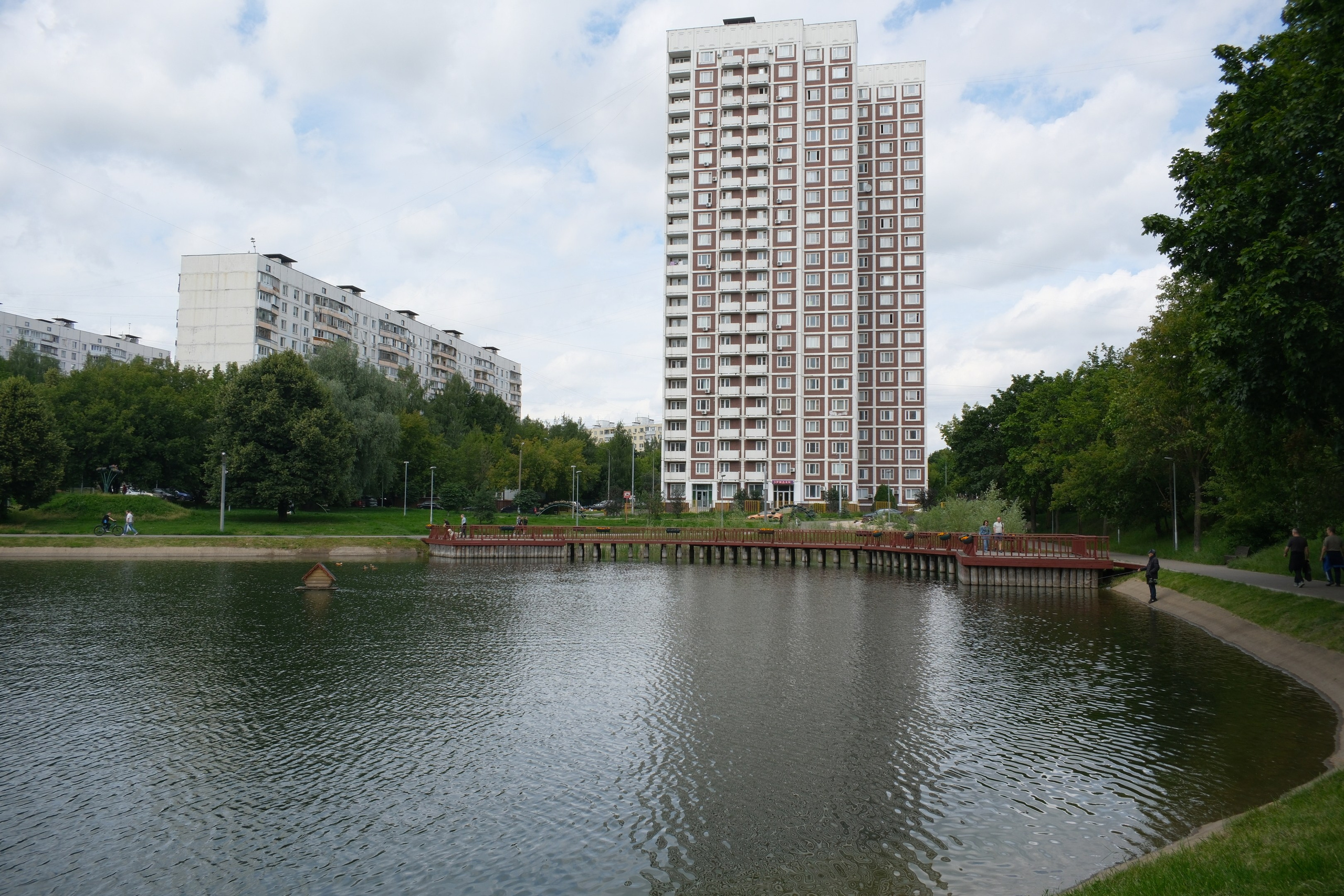 Прогулка на Каскадные пруды в Чертаново 06.07.2025. Улица, люди, жизнь…