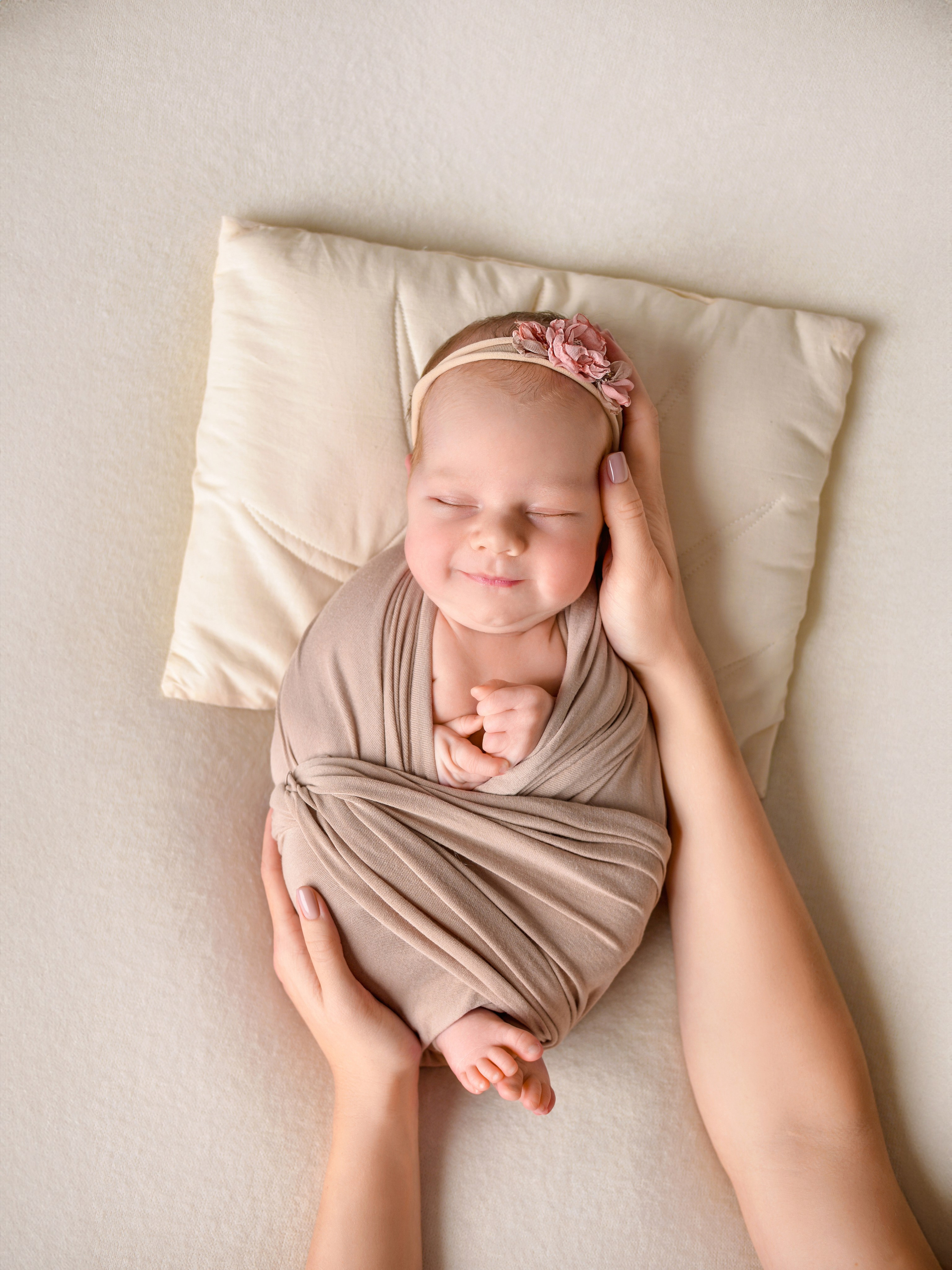 Лайфстайл с элементами ньюборн. Фотограф новорожденных Краснодар Малышенко Надежда