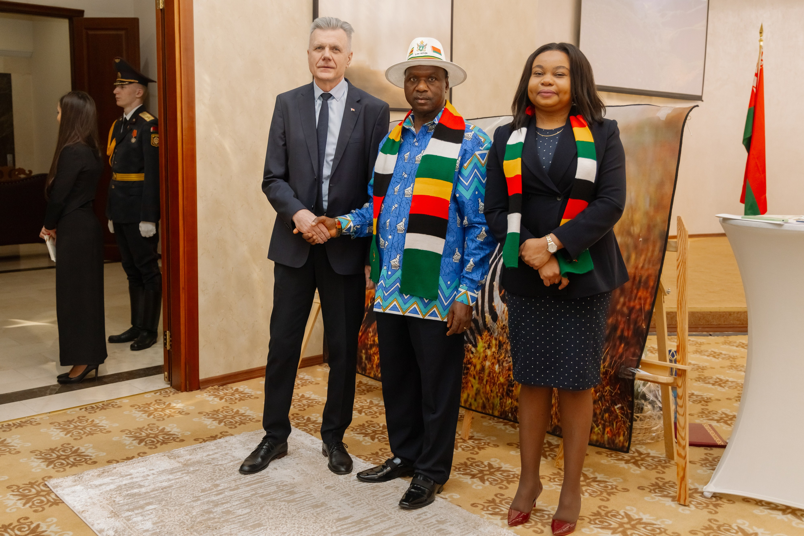 Фотосъемка делегации Посольства Зимбабве в Минске. Свадебный фотограф в Минске/Беларуси Сергей Спиридонов