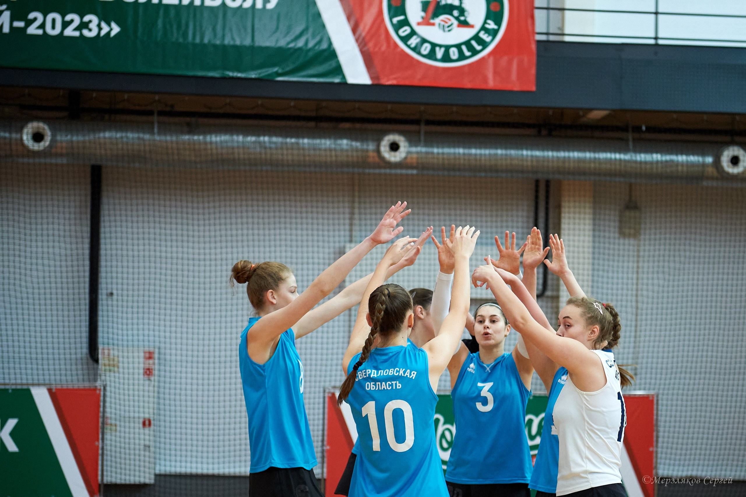 Локоволей — 2023 Ижевск ноябрь 2023. Спортивный репортажный фотограф в Ижевске Сергей Мерзляков