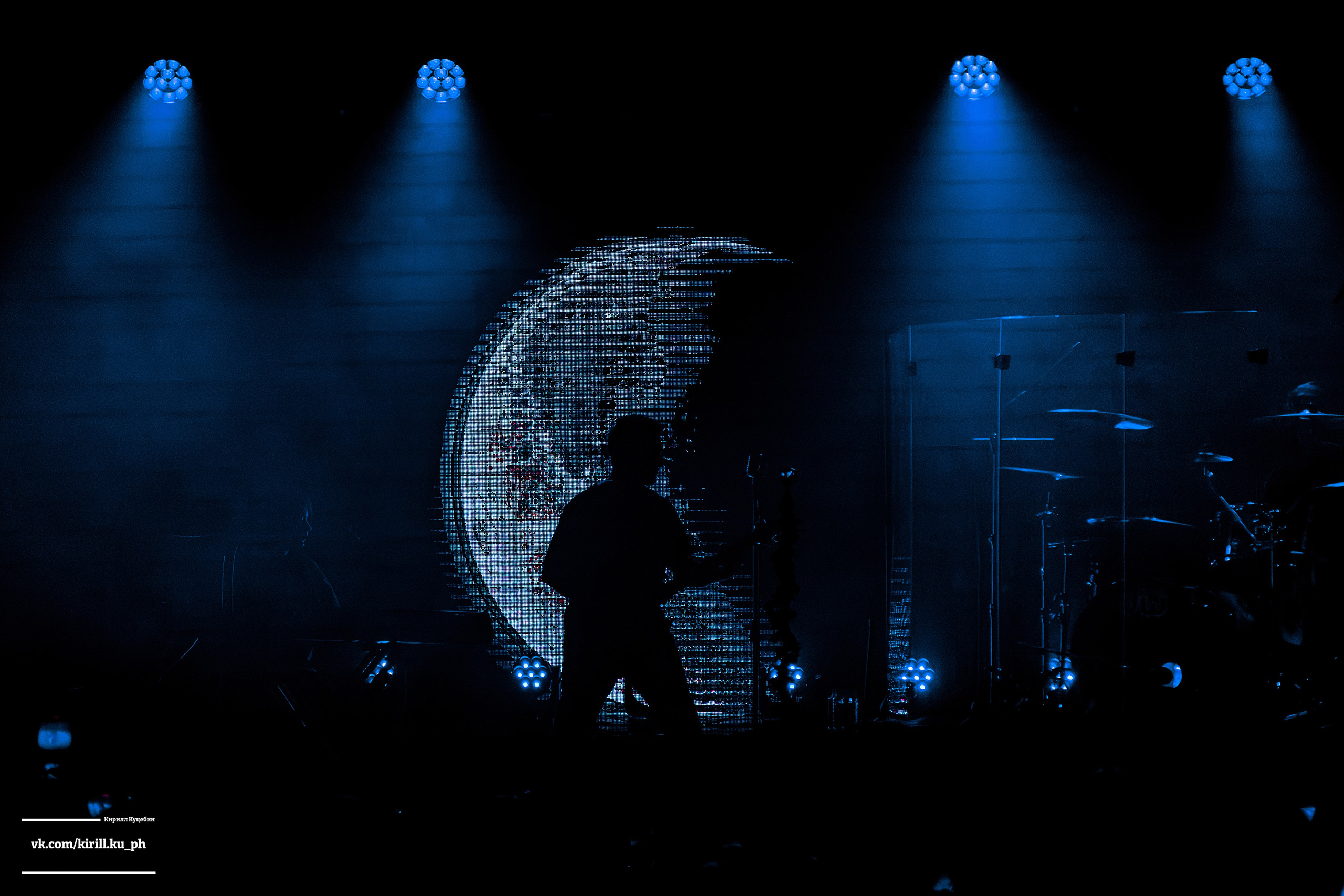 Концерт polnalyubvi в клубе Фабрика, Екатеринбург. Репортажный фотограф Екатеринбург | Яркий, качественный репортаж | Концерты, клубы, репортаж, праздники, корпоративы