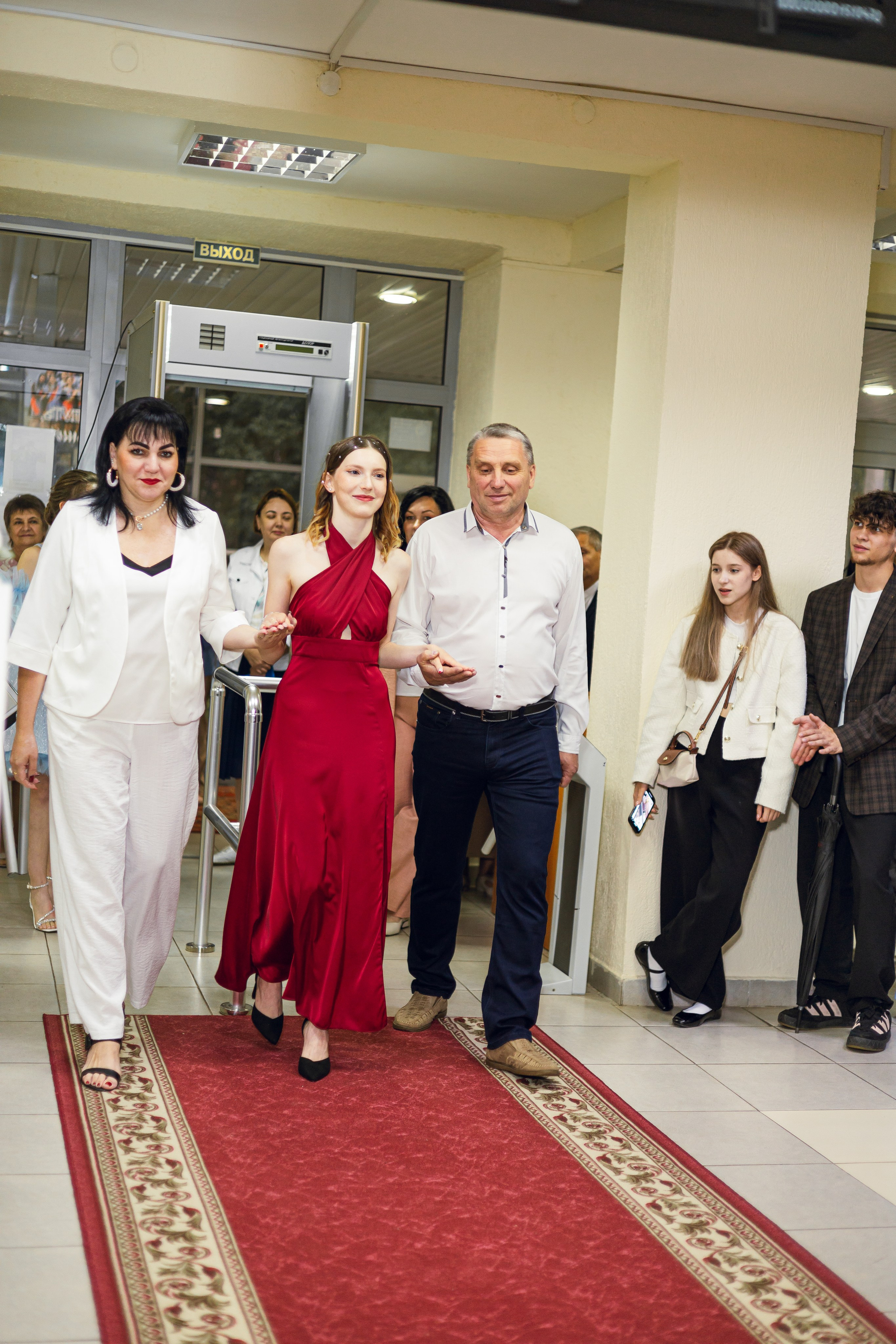 3 школа. Фотограф и видеограф в Бугульме Аня Трутнева