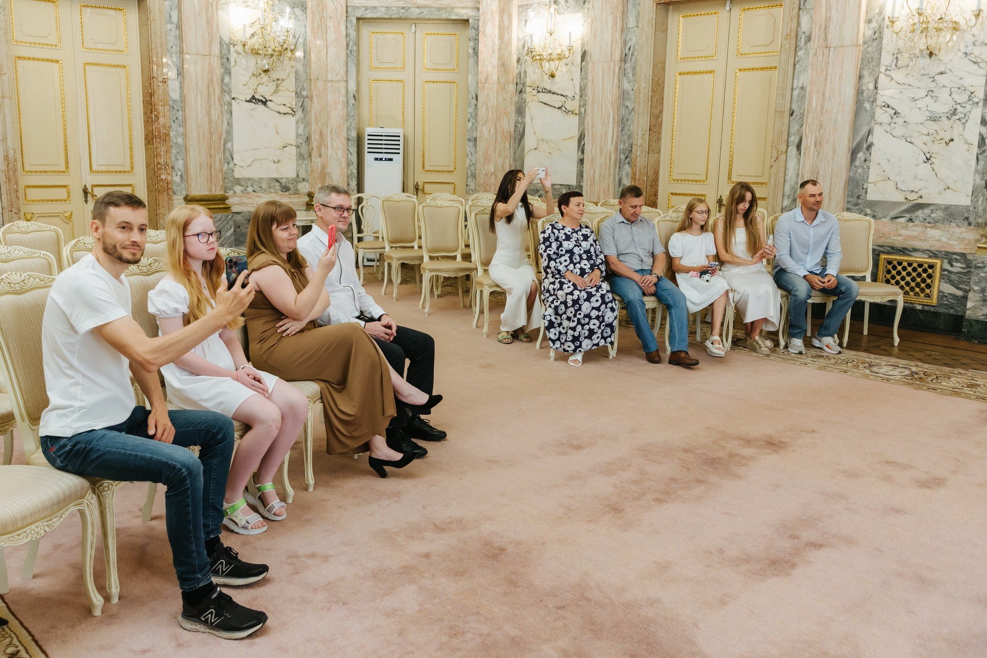 Детская регистрация Дворец малютки СПб. Фотограф крещение венчание в Петербурге! Помогает подобрать храм и посоветовал душевного батюшку в СПб