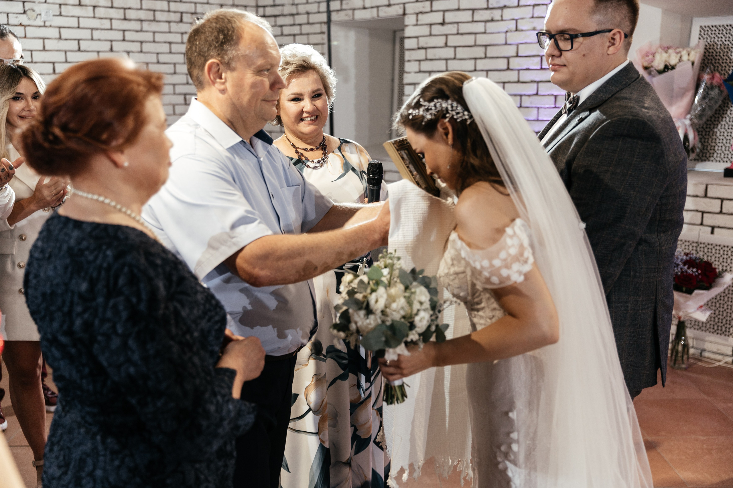 Свадебный фотограф Уфа — Руслан ГабдлисламовЖивые эмоции, красивые кадры, воспоминания на всю жизнь.Работаю по всей Республике Башкортоста. Свадебный фотограф Уфа Руслан Габдлисламов