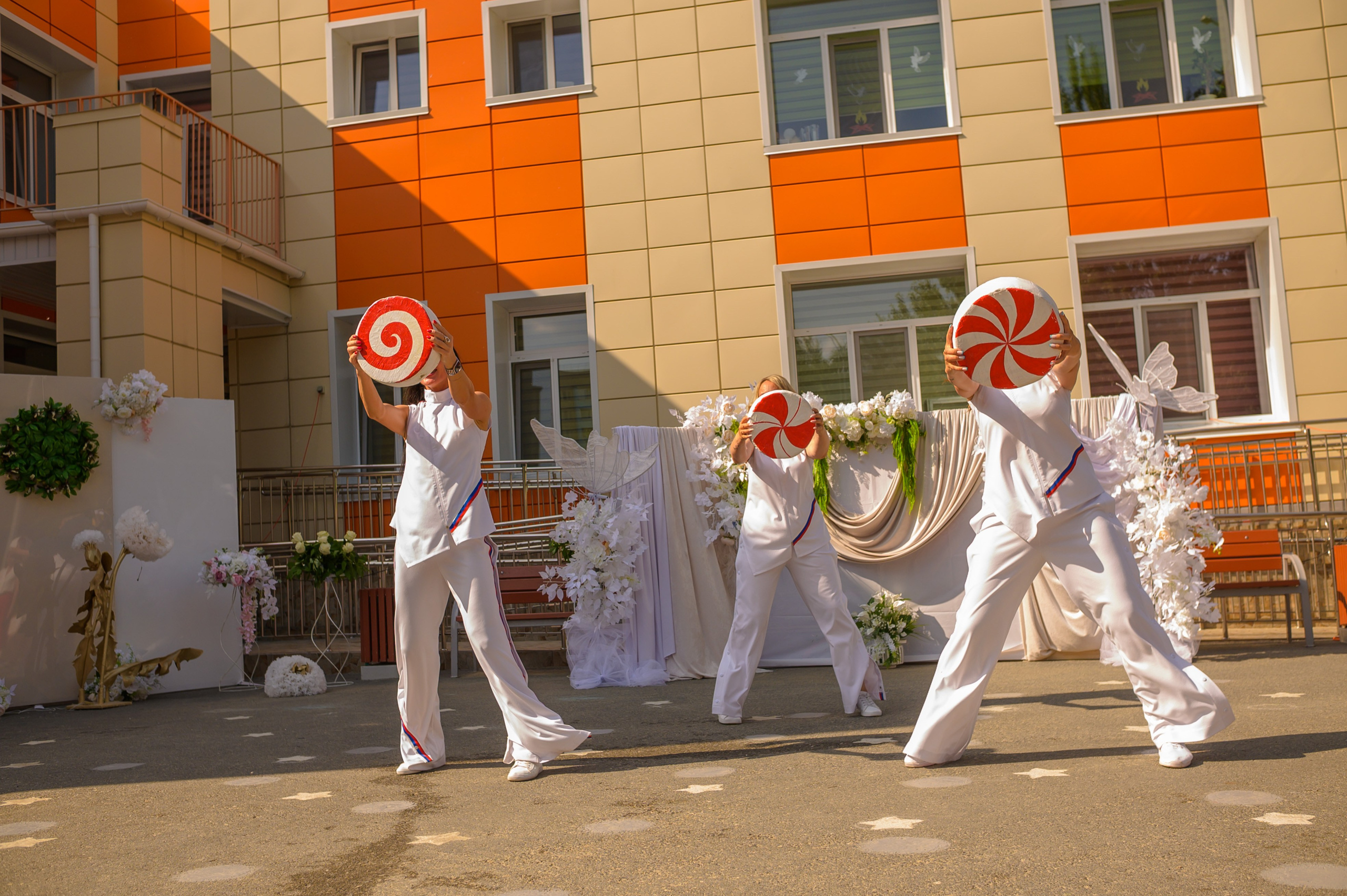 Репортаж выпускного группа «Фантазёры» 3 садик. Фотограф новорожденных, семейный детский в Тюмени Татьяна Морозова