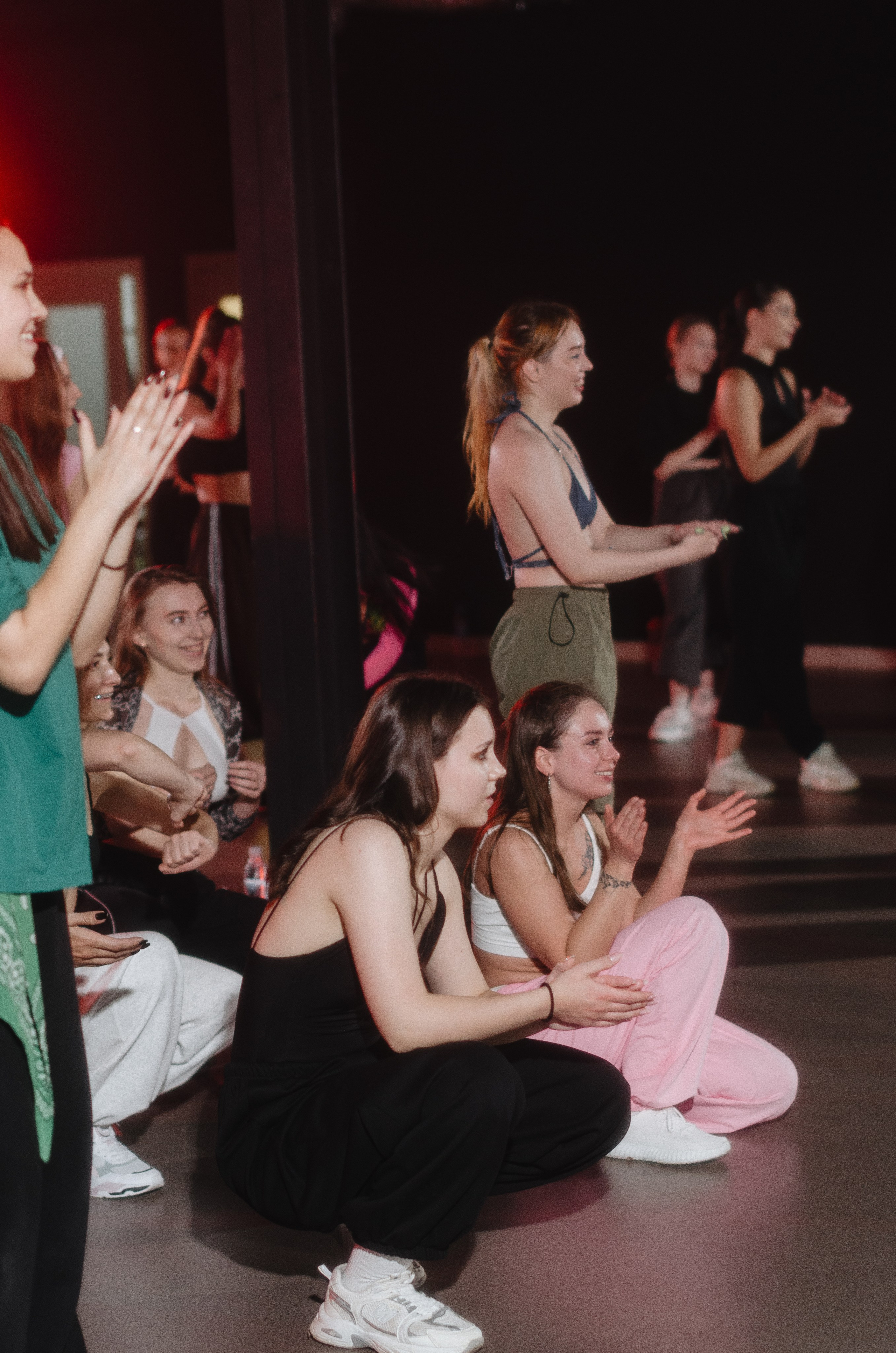 Мастер-классы по High Heels/Girly hip-hop от Оксаны ATTA. Денисова Аля — фотограф для парных съемок и индивидуальных историй в Барнауле