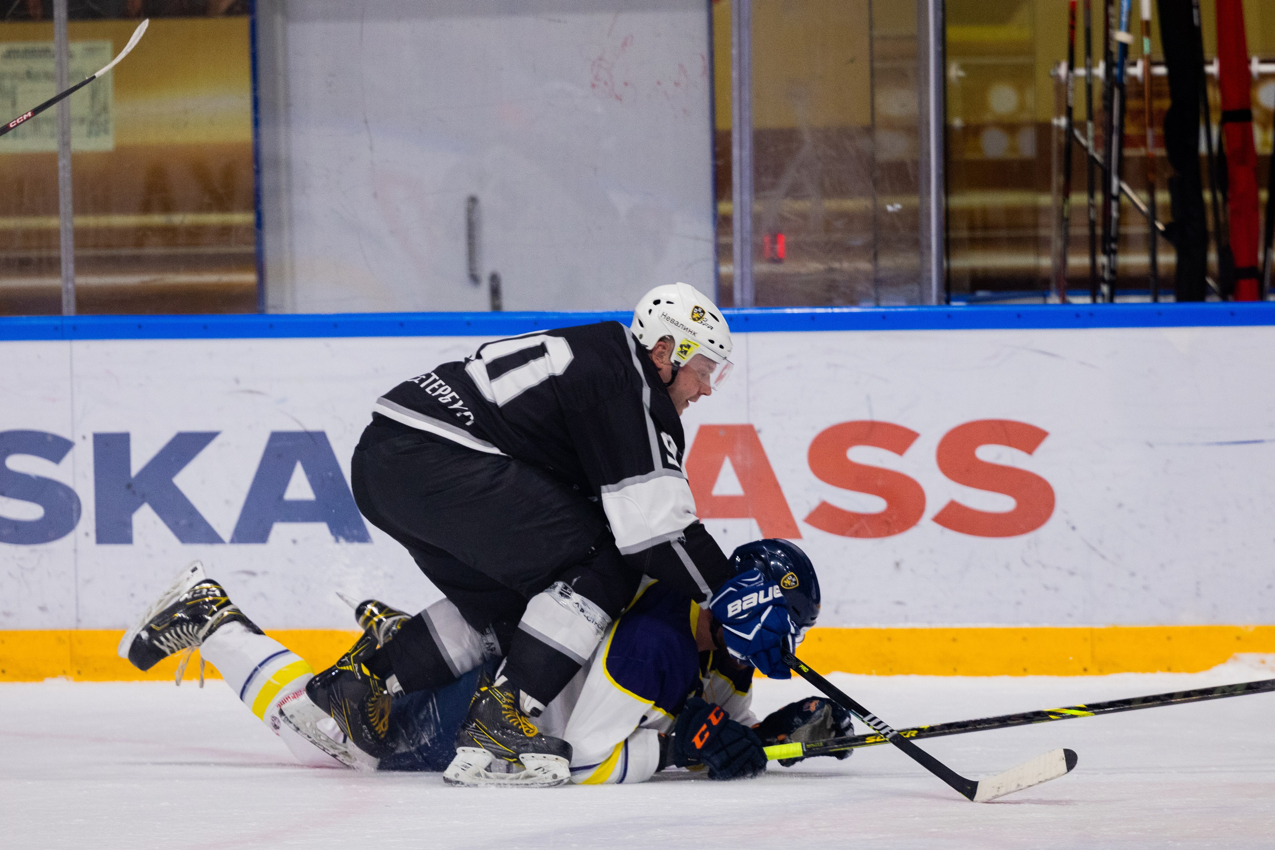 Бульдозер vs. LR-строй. Фотограф Александр Заломаев
