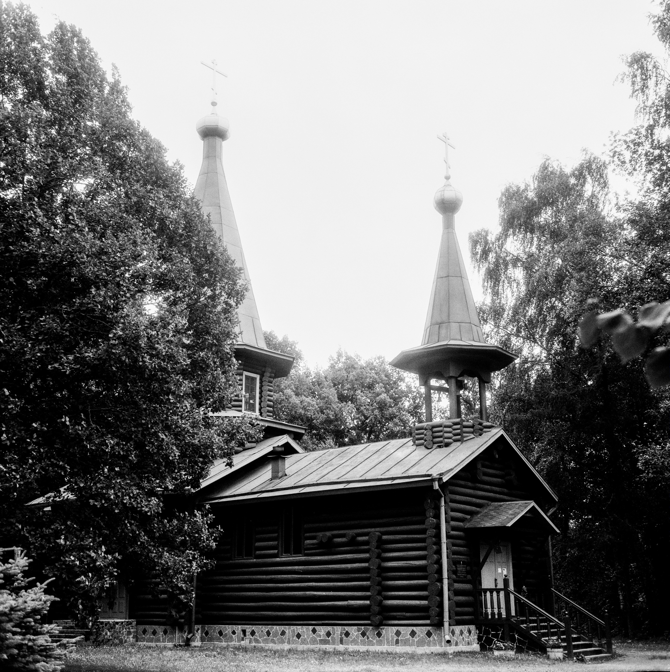 Маяк Вуохенсало, церковь в д. Плодовое / SFL Double-X Aerographic 400