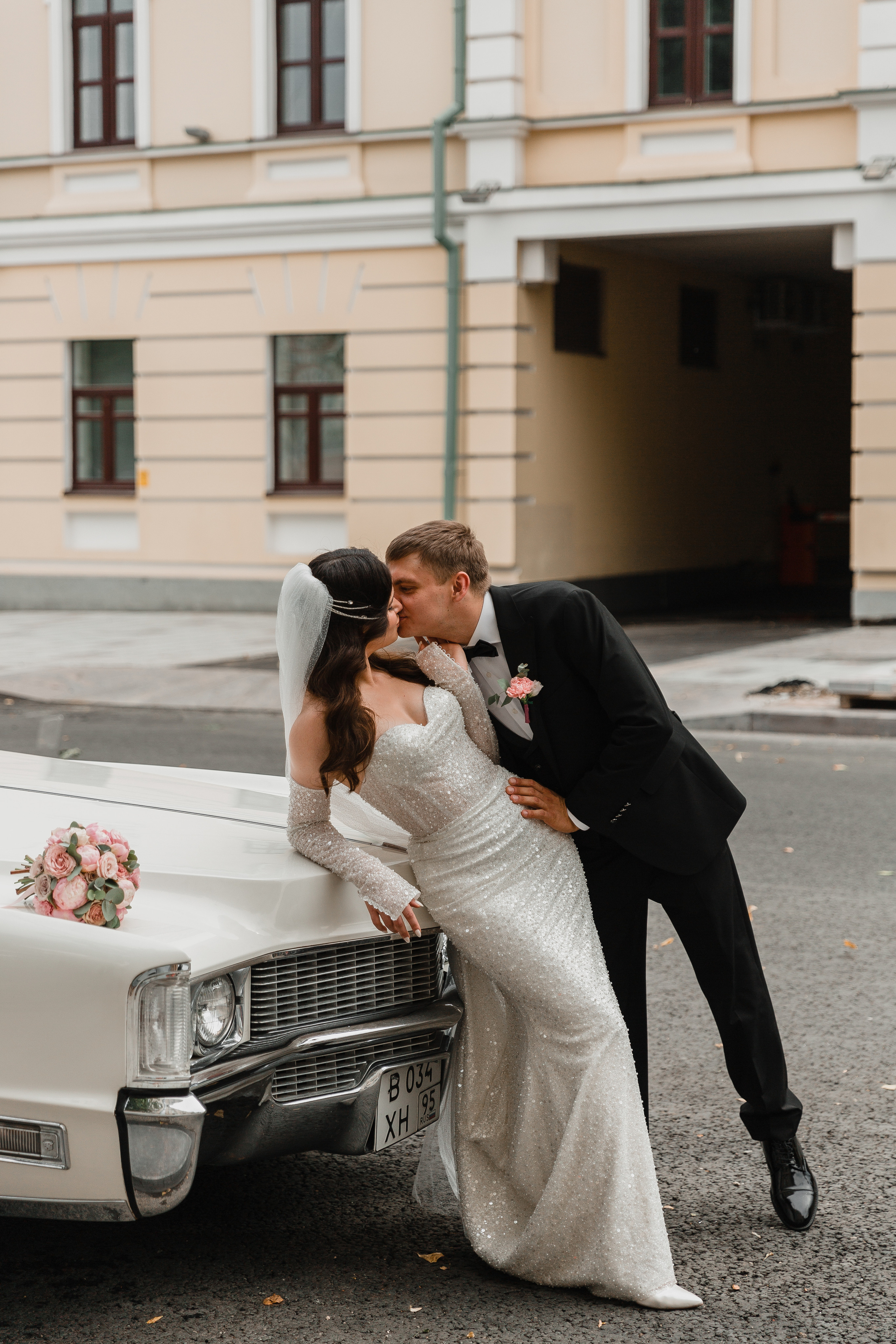 Антон и Елена | Crowne Plaza Moscow. Свадебный фотограф Ангелина Зотова | Обнинск, Москва, Калуга