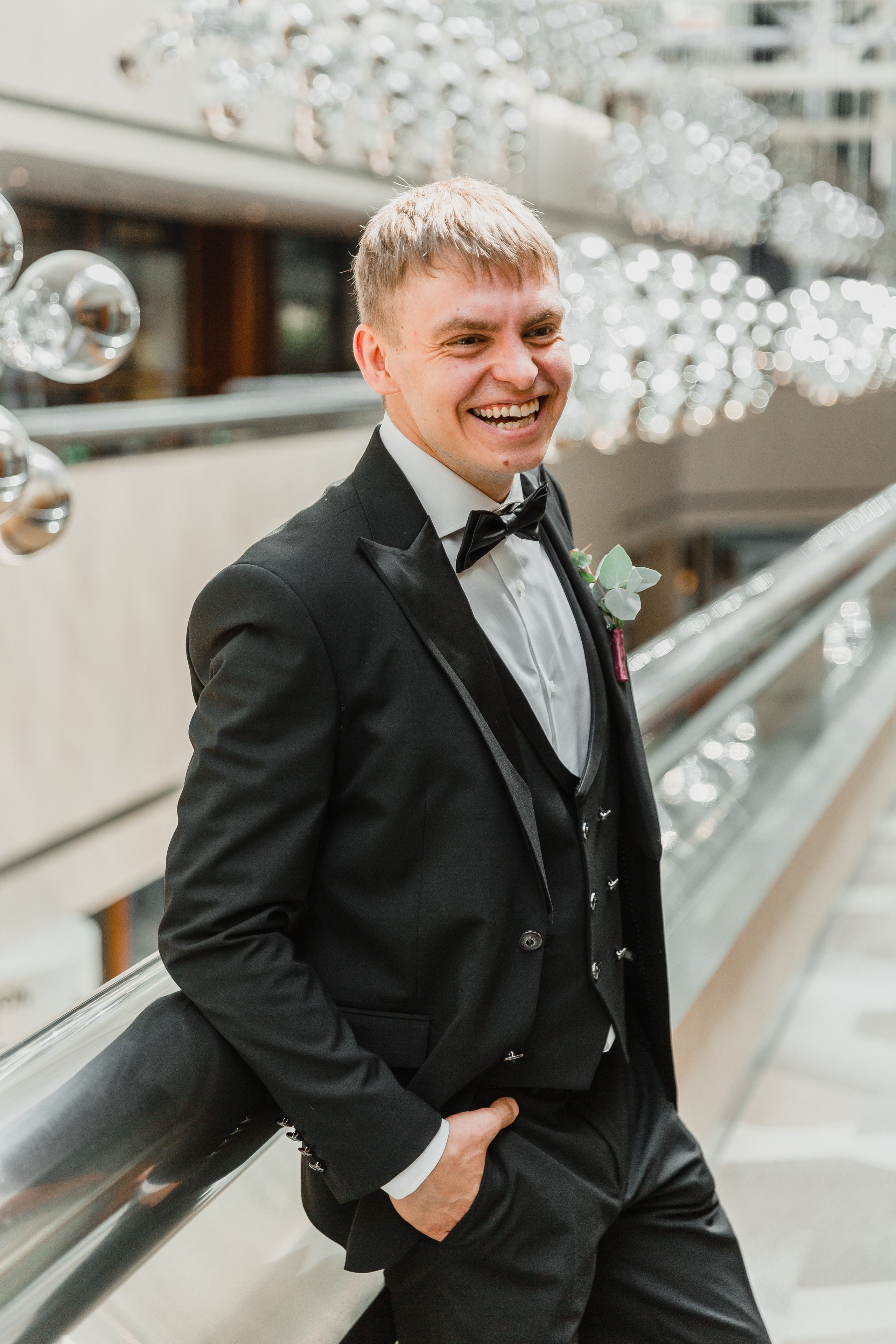 Антон и Елена | Crowne Plaza Moscow. Свадебный фотограф Ангелина Зотова | Обнинск, Москва, Калуга