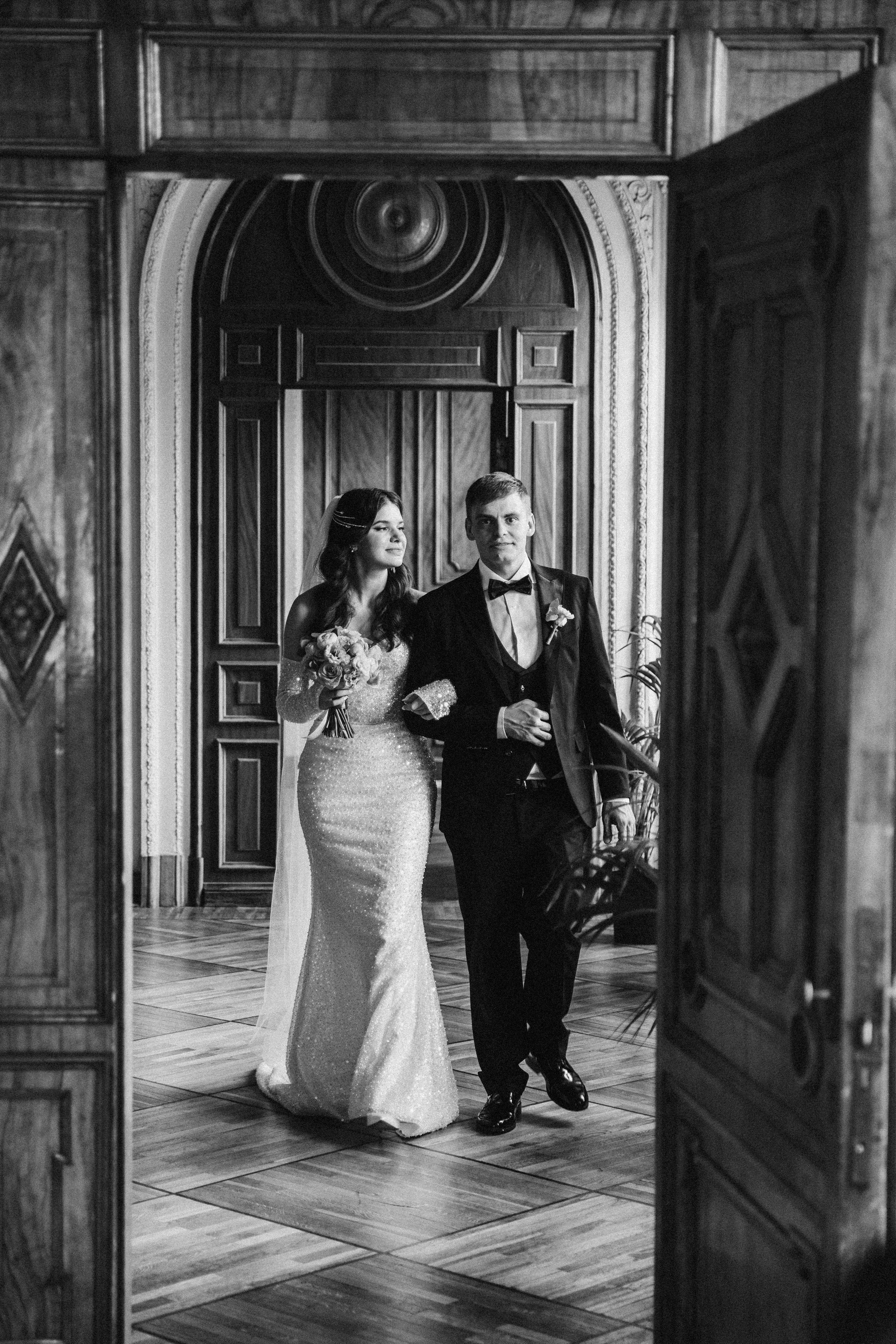 Антон и Елена | Crowne Plaza Moscow. Свадебный фотограф Ангелина Зотова | Обнинск, Москва, Калуга