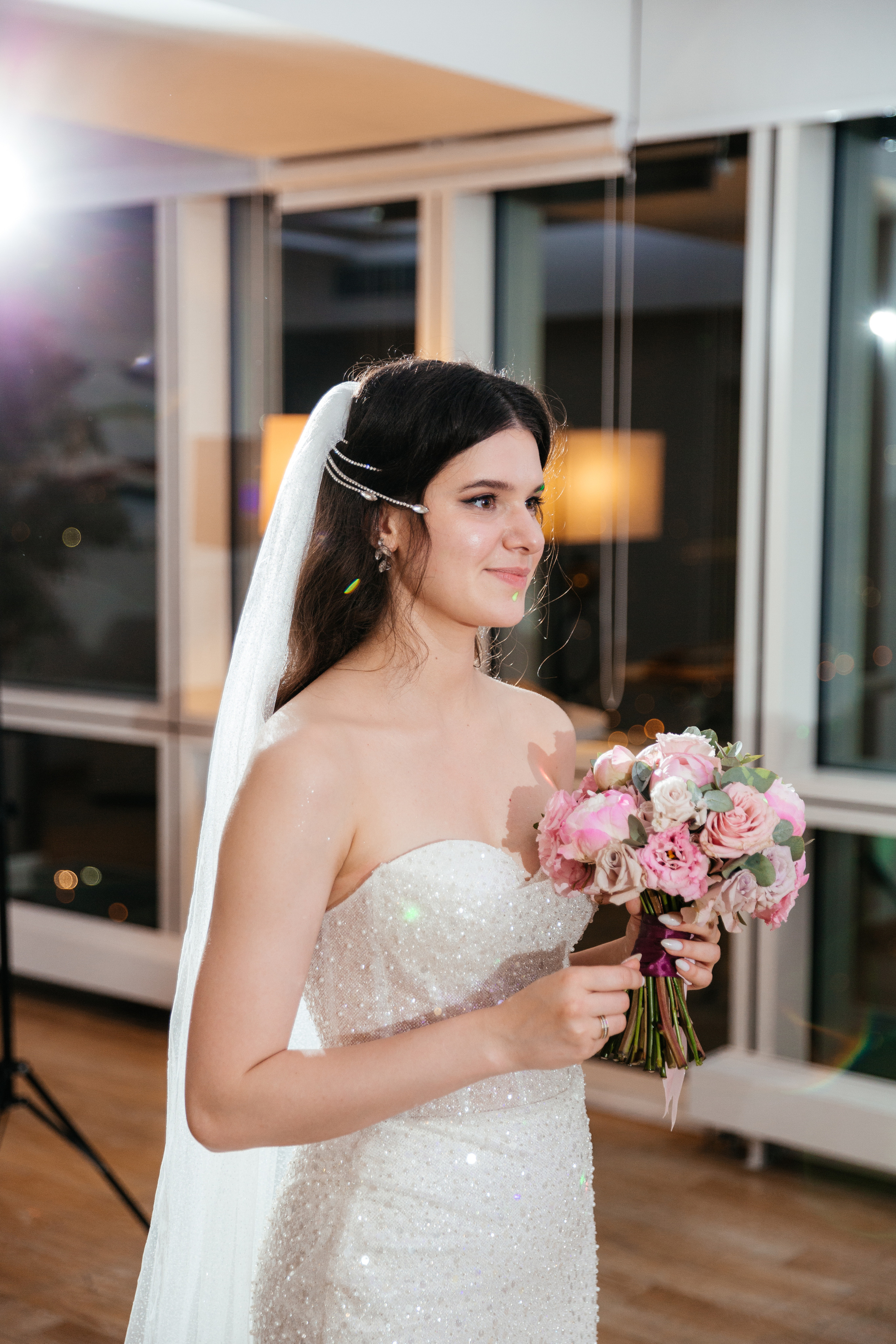 Антон и Елена | Crowne Plaza Moscow. Свадебный фотограф Ангелина Зотова | Обнинск, Москва, Калуга