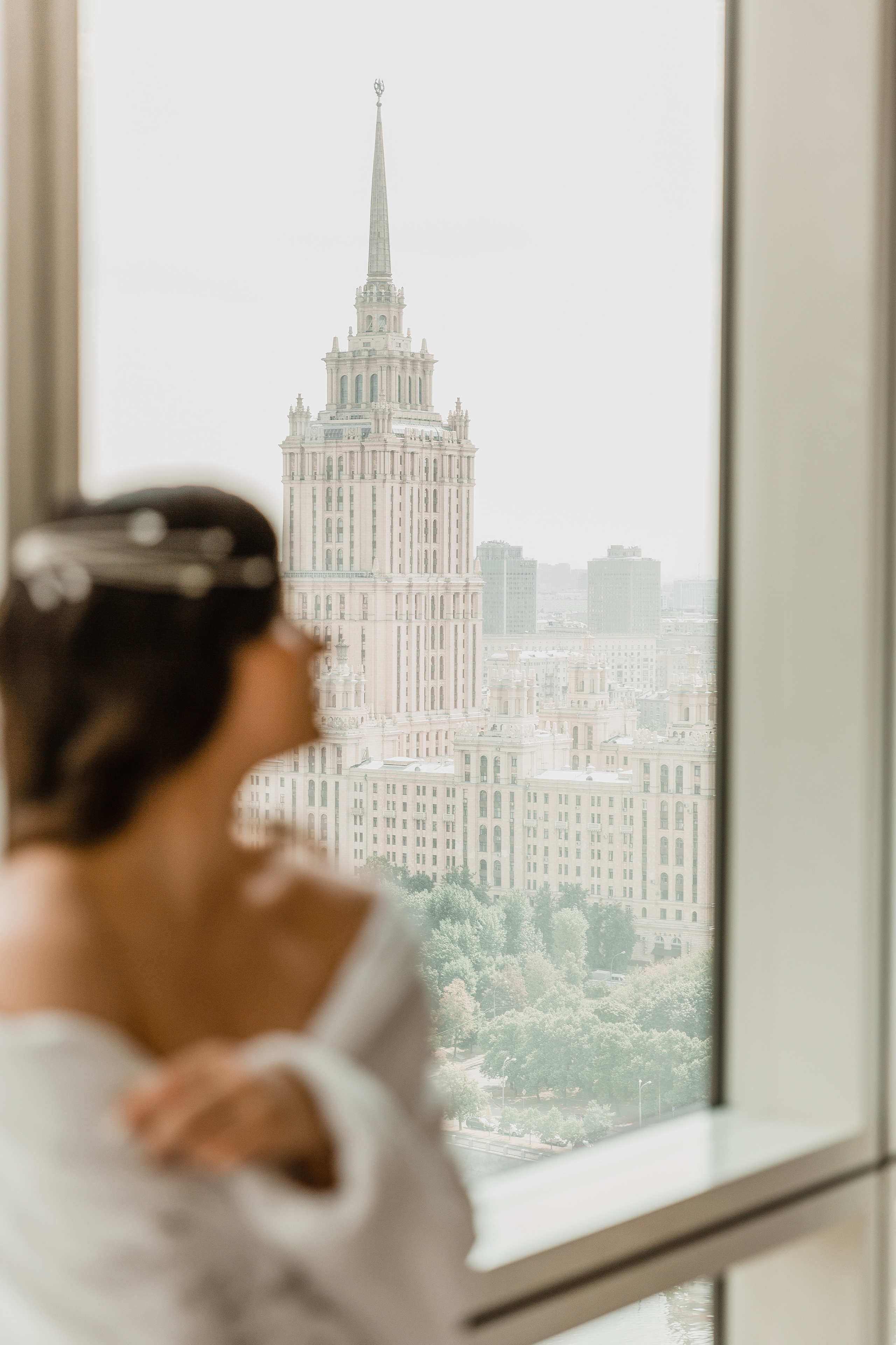 Антон и Елена | Crowne Plaza Moscow. Свадебный фотограф Ангелина Зотова | Обнинск, Москва, Калуга