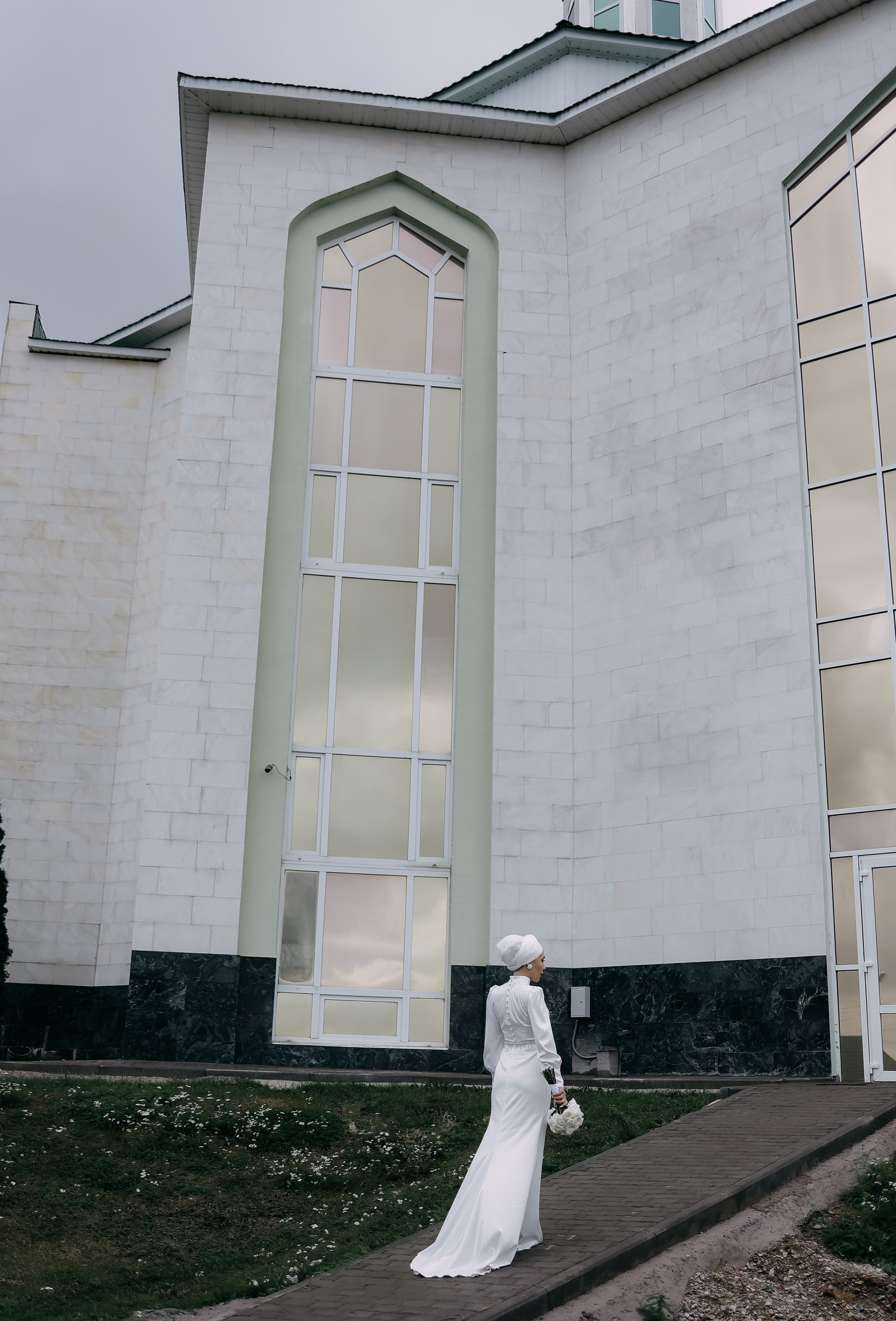 1. Свадебный фотограф Уфа