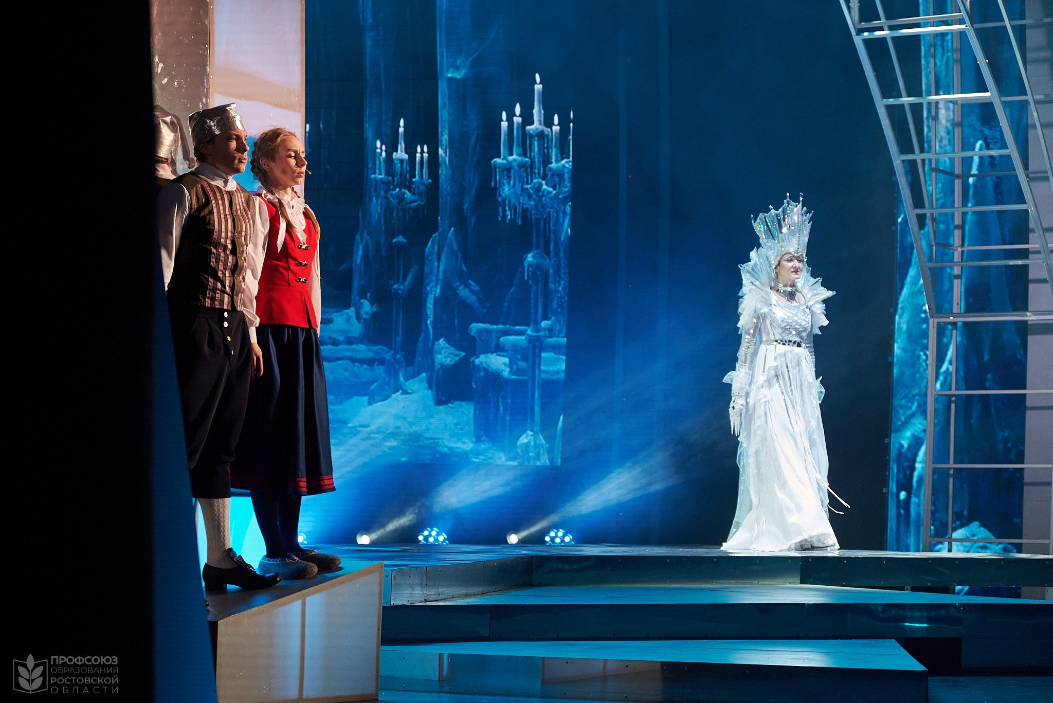 Детское мероприятие: профсоюзная елка в театре. Репортажный фотограф | Леонид Черков