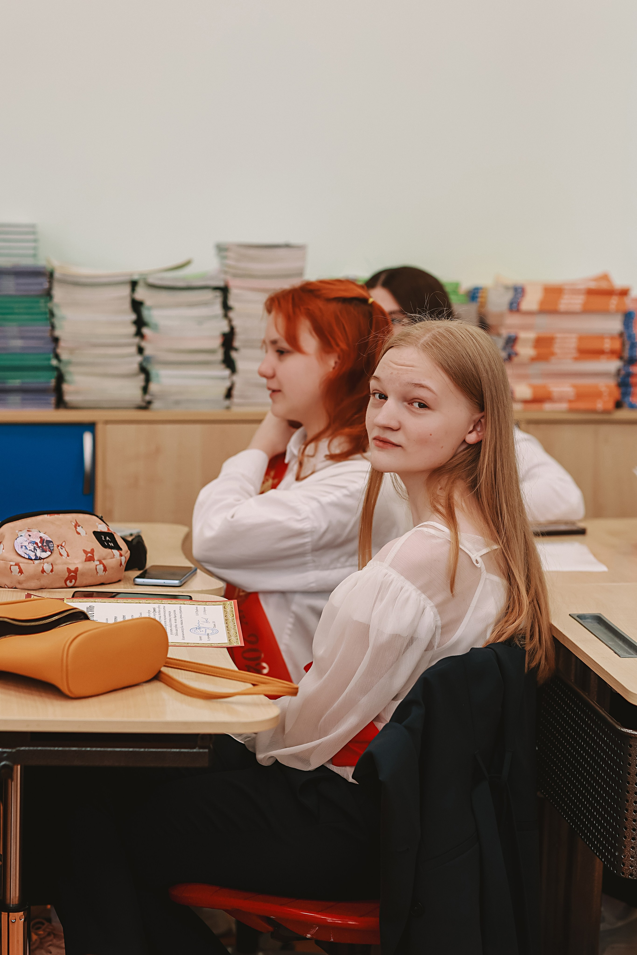 Последний звонок. Семейный фотограф Тюмень, фотограф на роды Салмина Мария