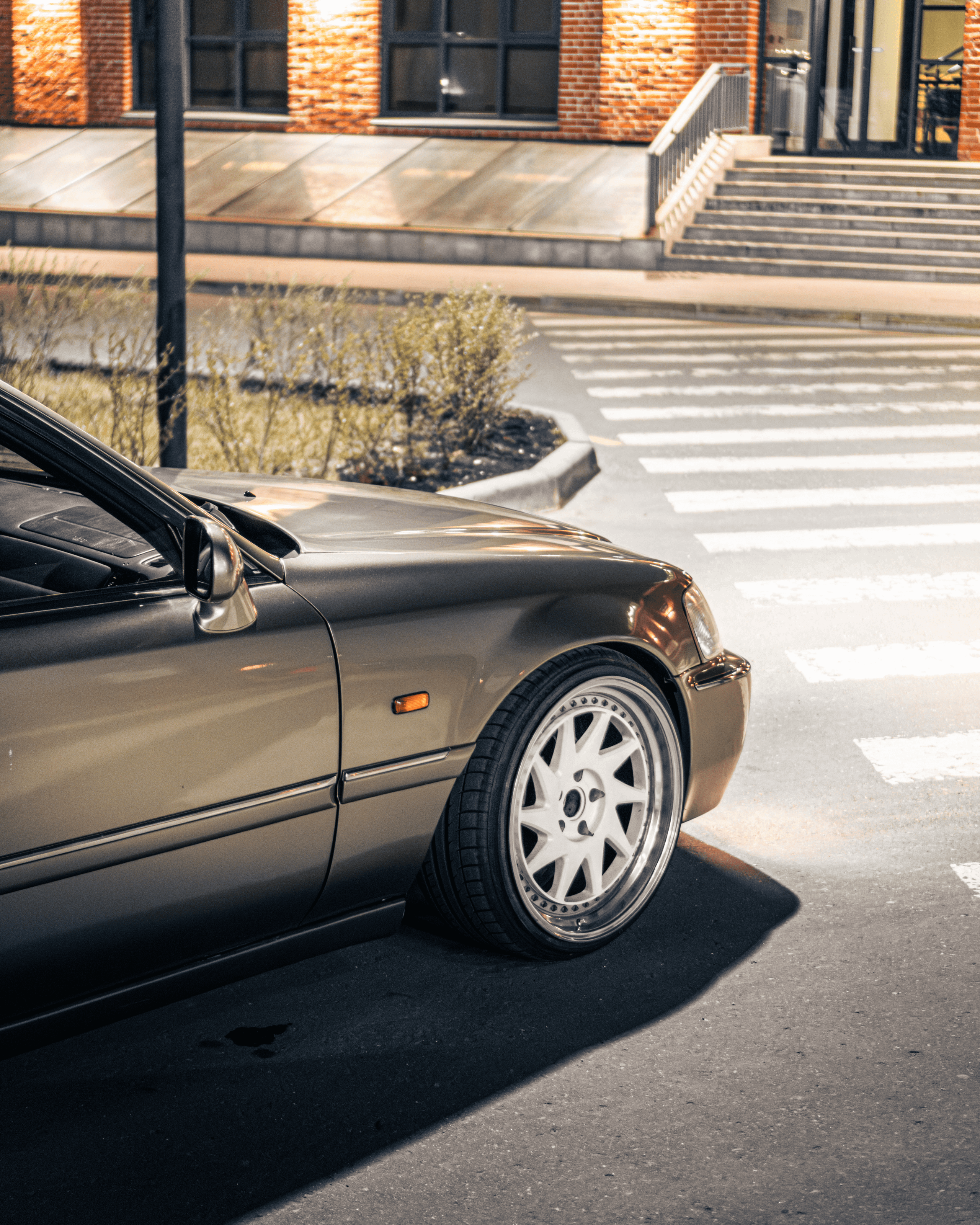 Honda Legend: gothic vibes