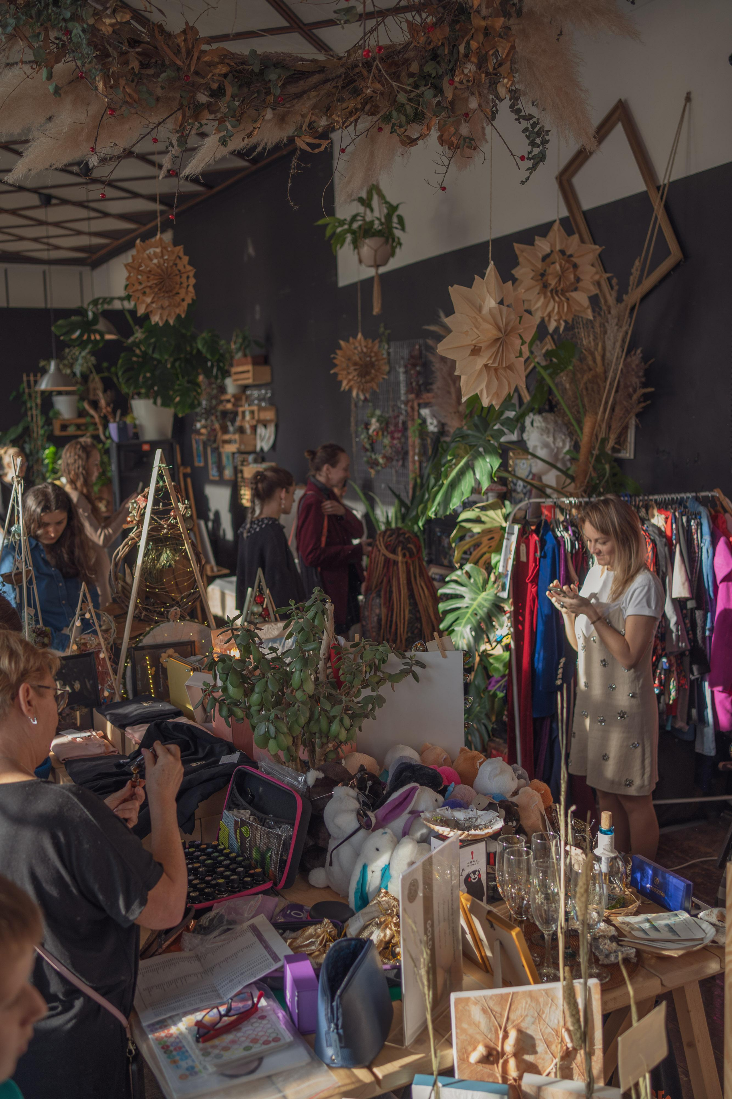 Garage sale. 5floora. Главная