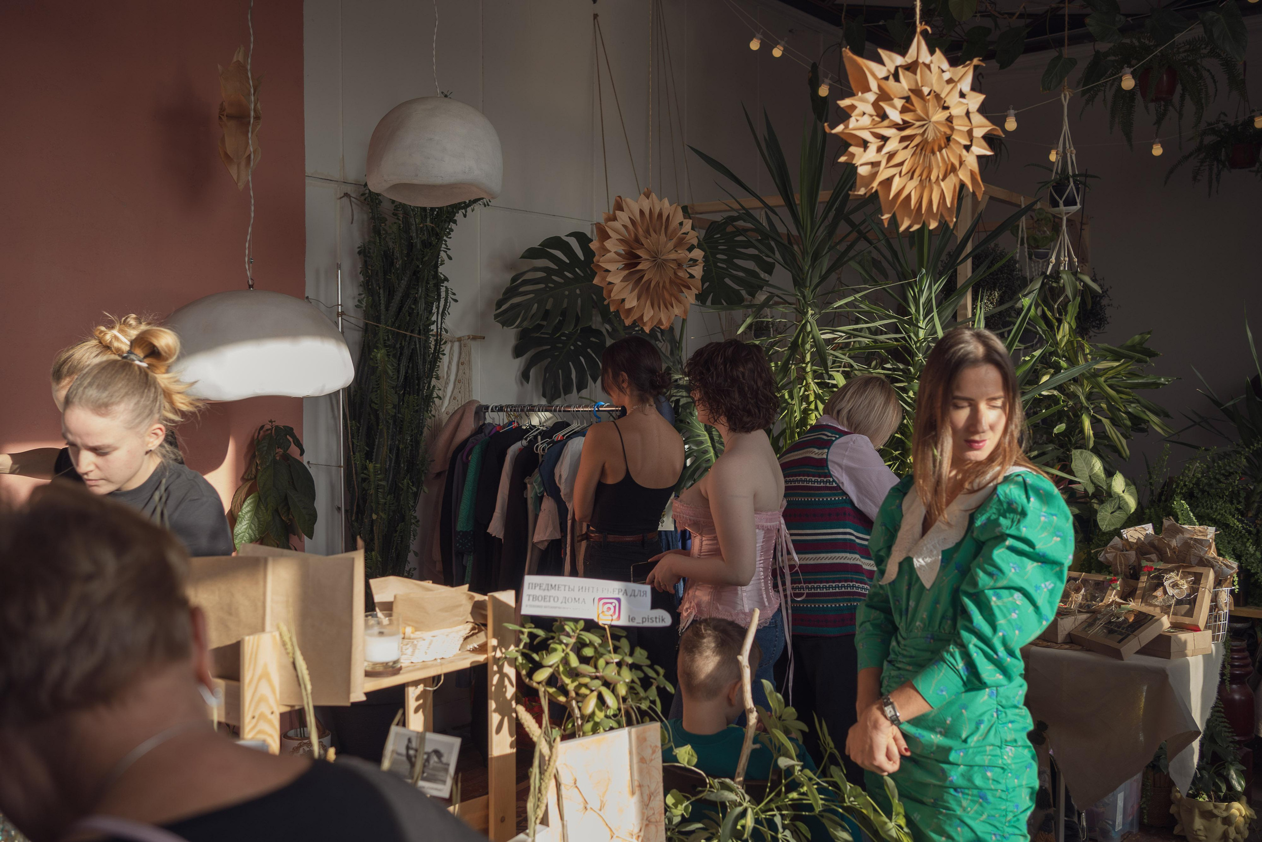 Garage sale. 5floora. Главная