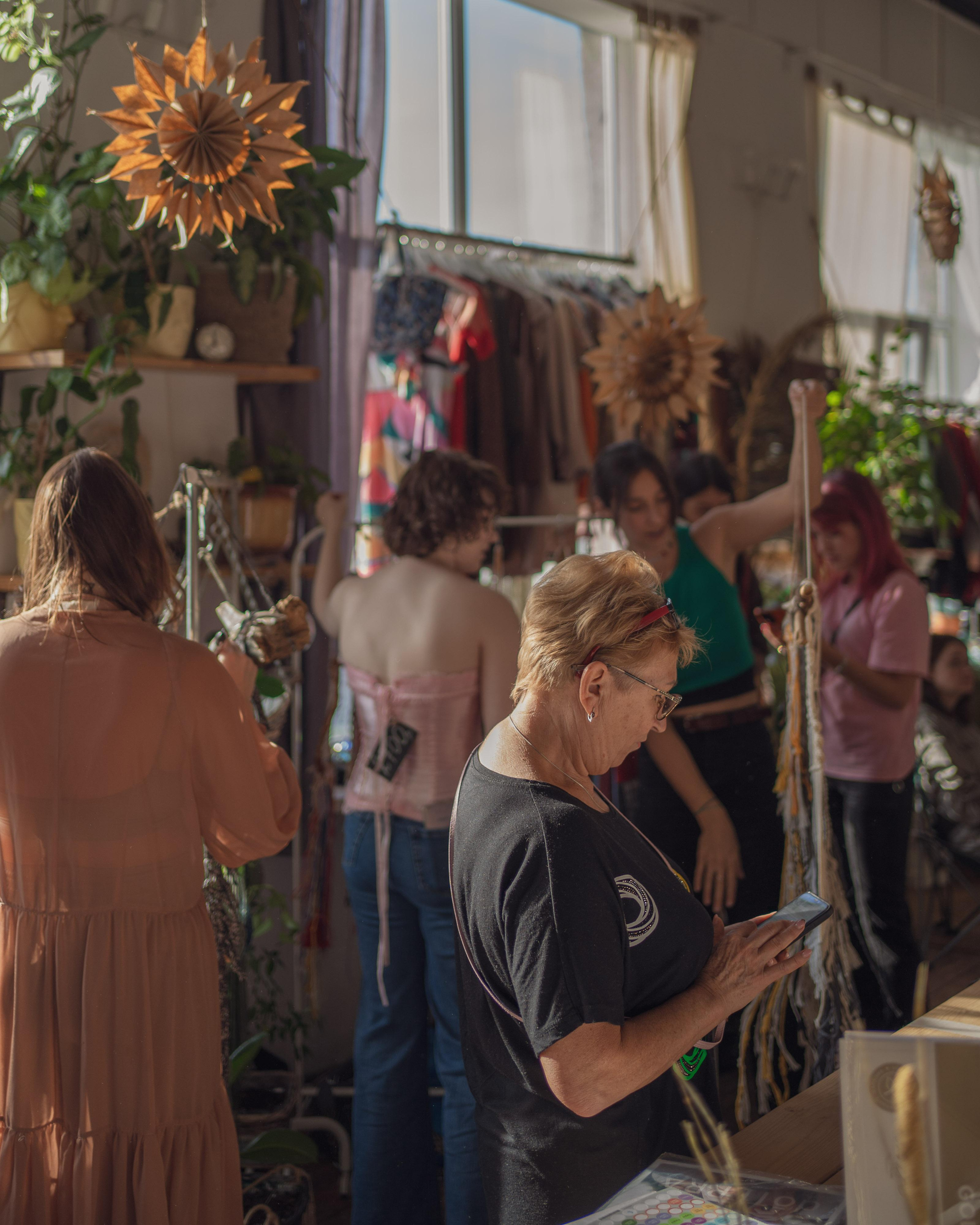 Garage sale. 5floora. Главная