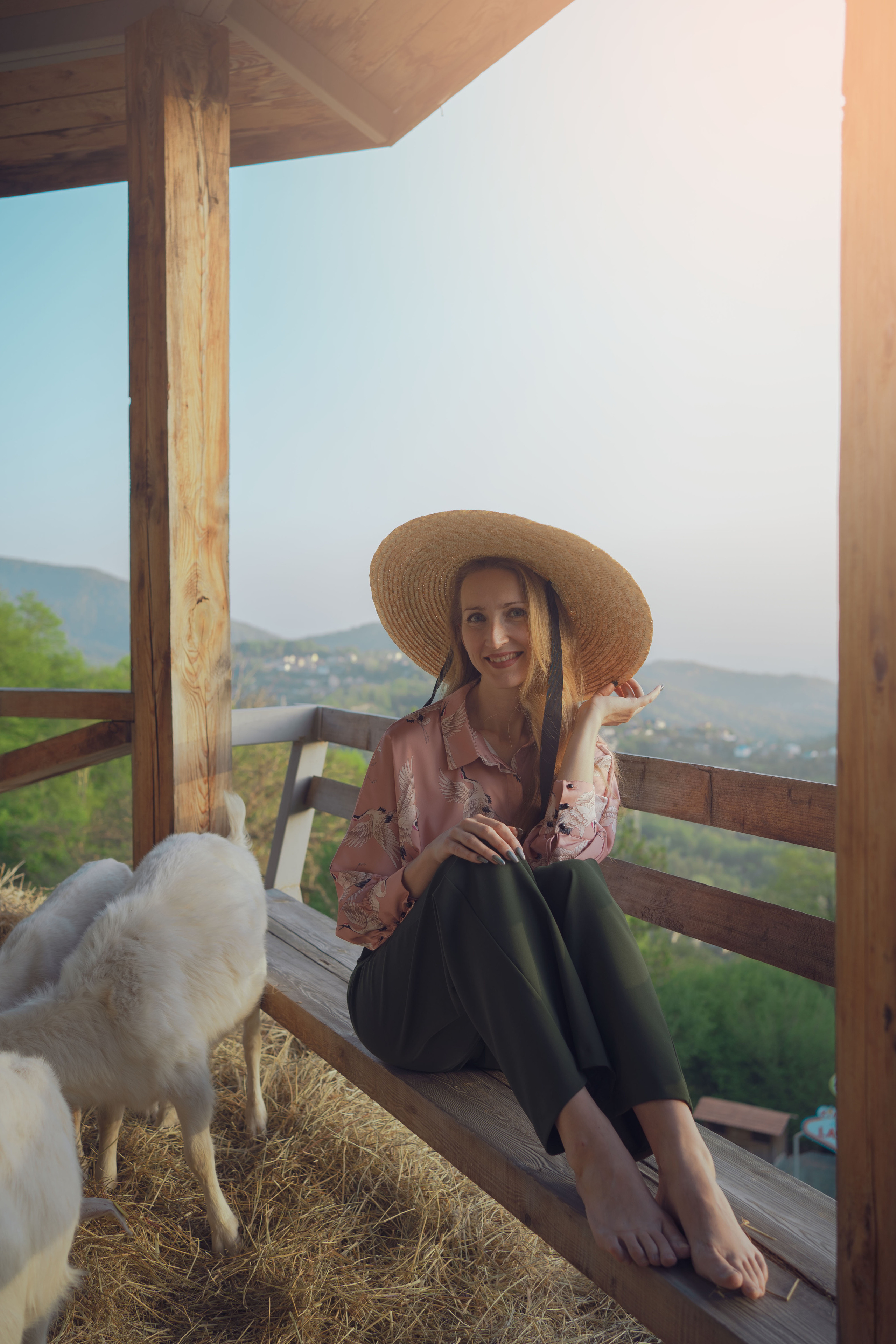 Ира. Главная