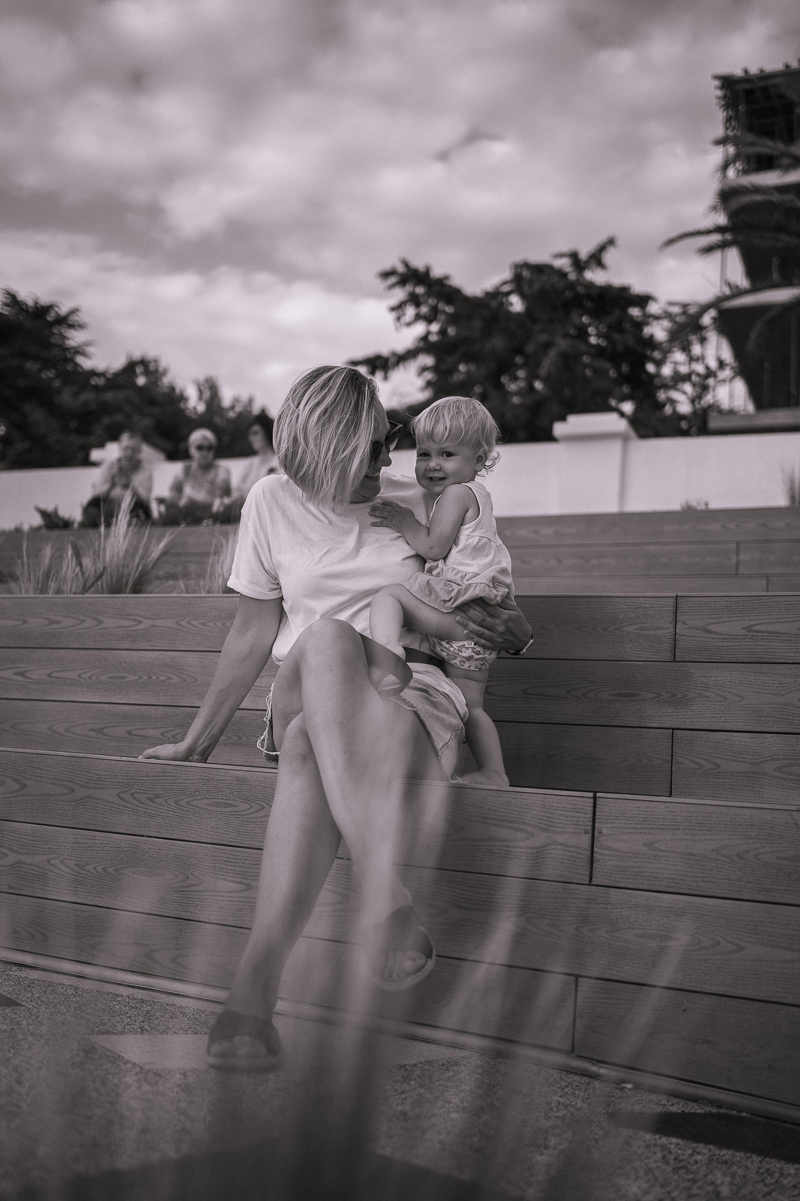 Мама и дочь. Диана и Вера. Главная