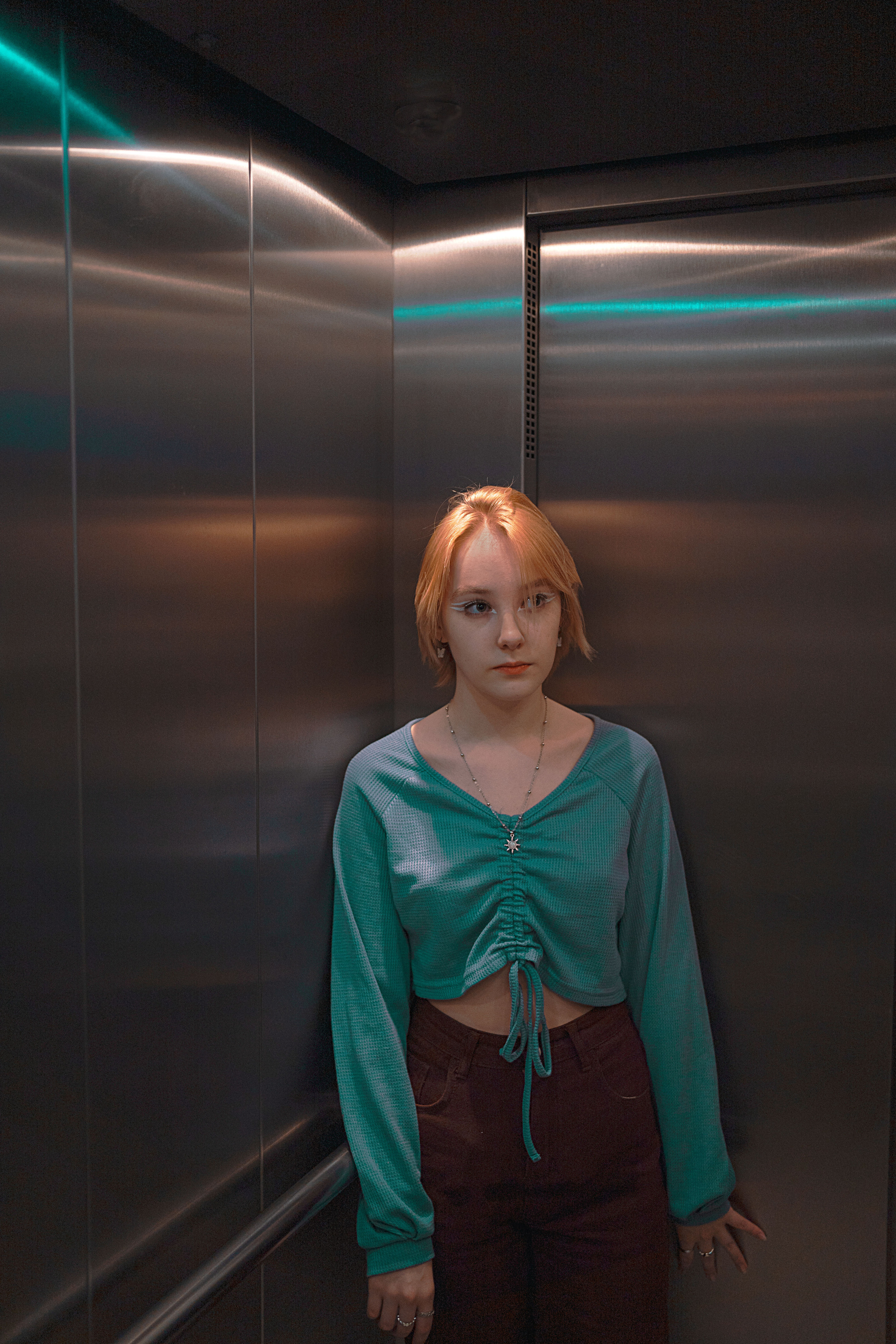 Полина. Главная