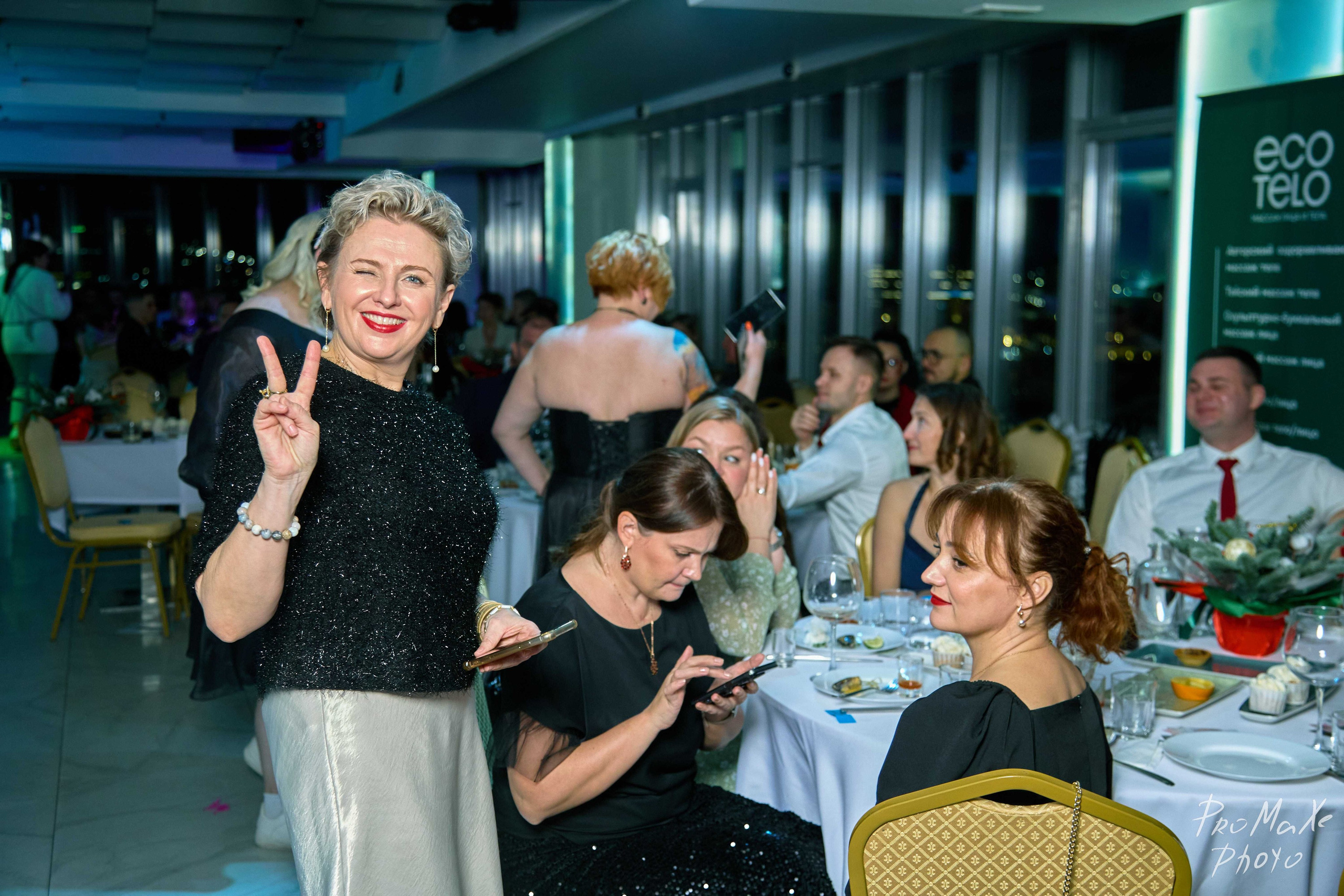 Зал КРАСА МАСС-МЕДИА ЧУВАШИИ. Владимир Суздалов (ProMaXe) — Портретный фотограф, тематические фотосессии в Чебоксарах