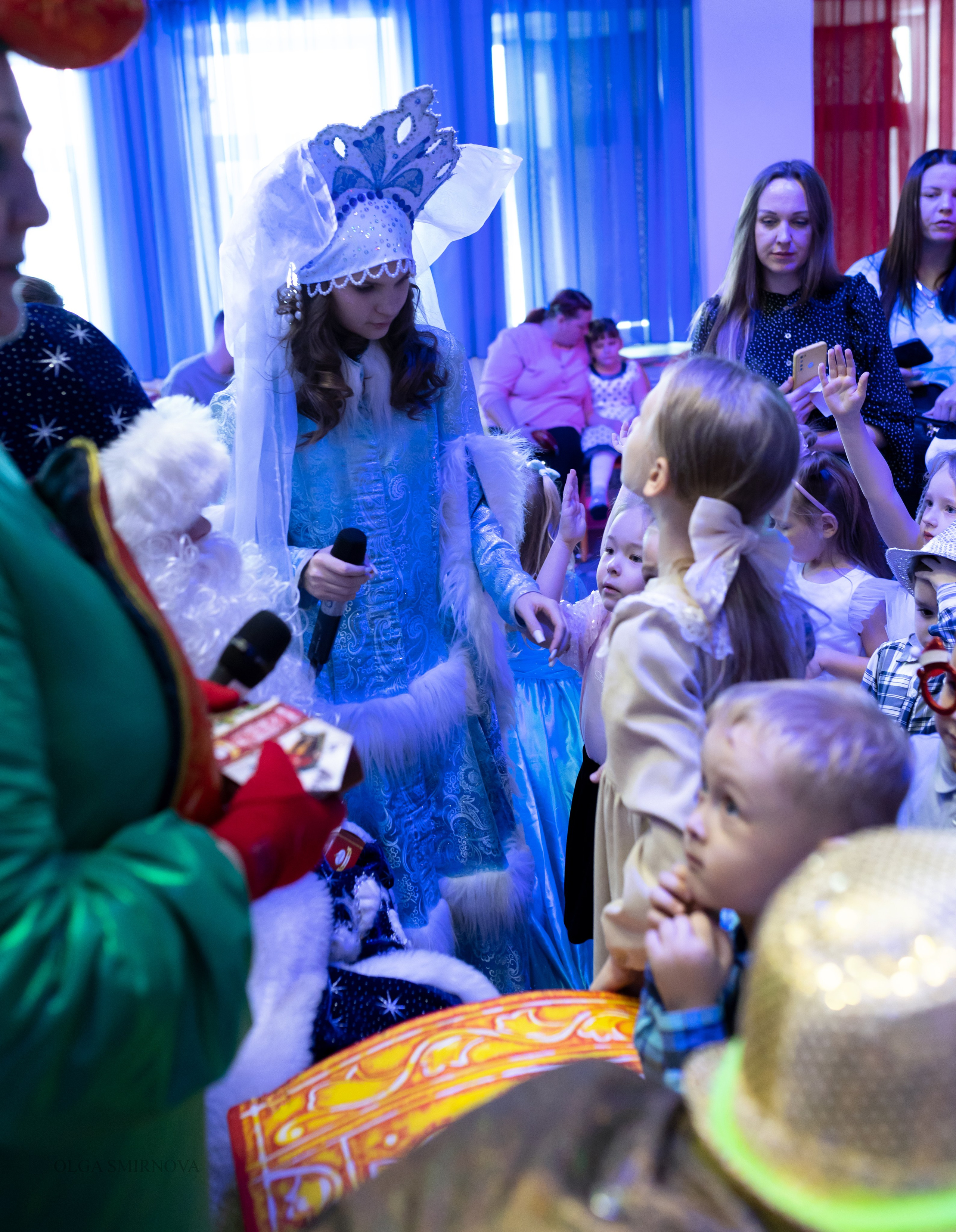 Утренник в ДОФ 04.01.25. Ольга Смирнова юрист, фотограф