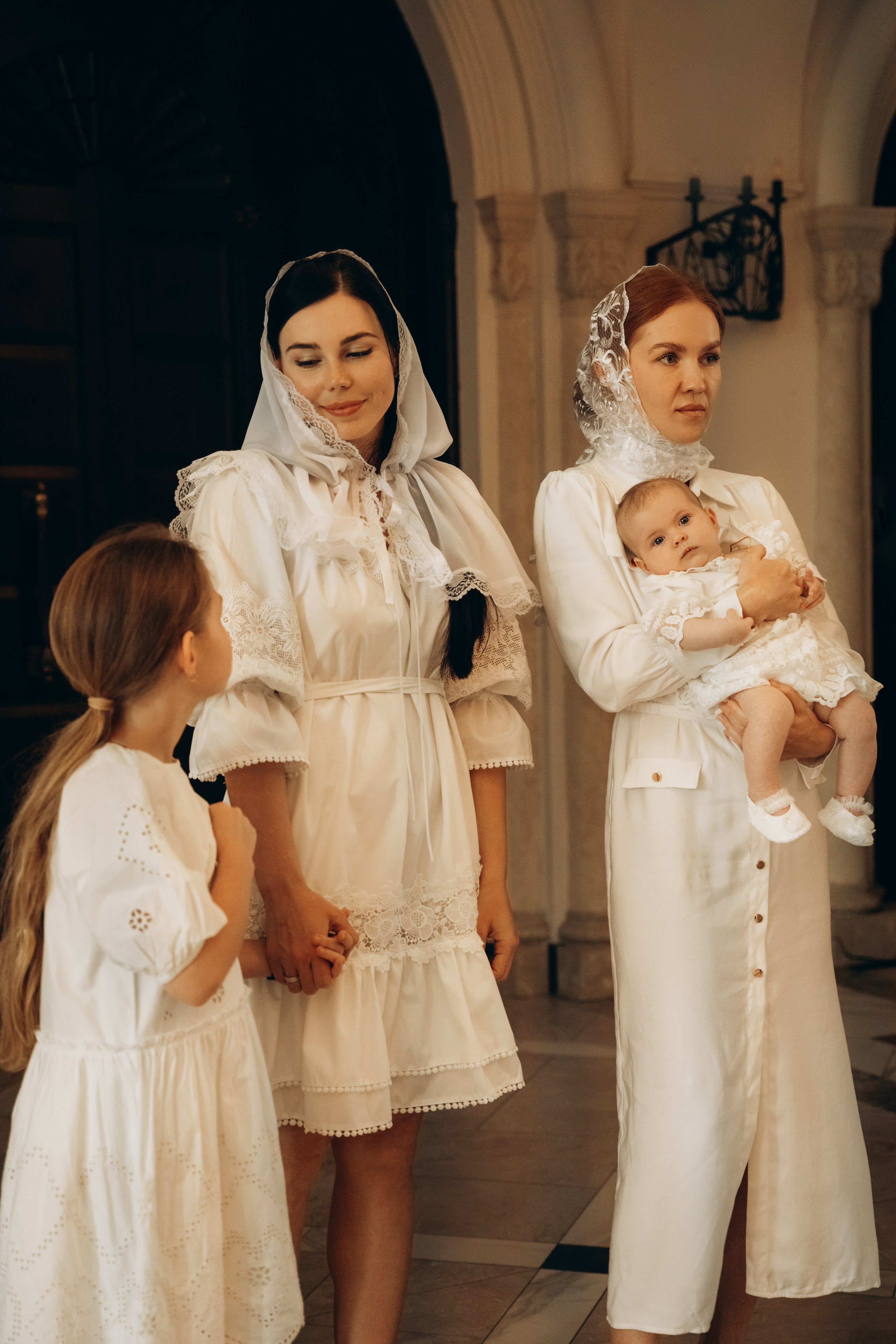 Крещение Настеньки и Максимки. Фотограф Мария Миллс | Минск