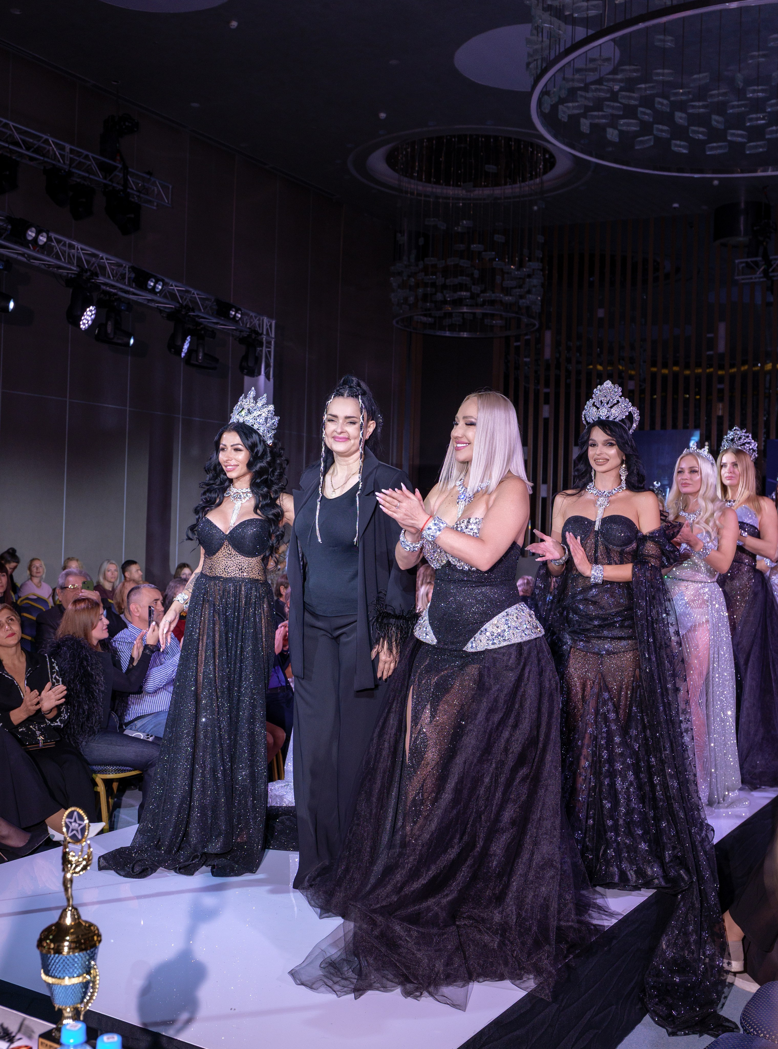 BITVA BRENDOV -модный показ. Сайт фотограф в Керчи Кислый Юрий