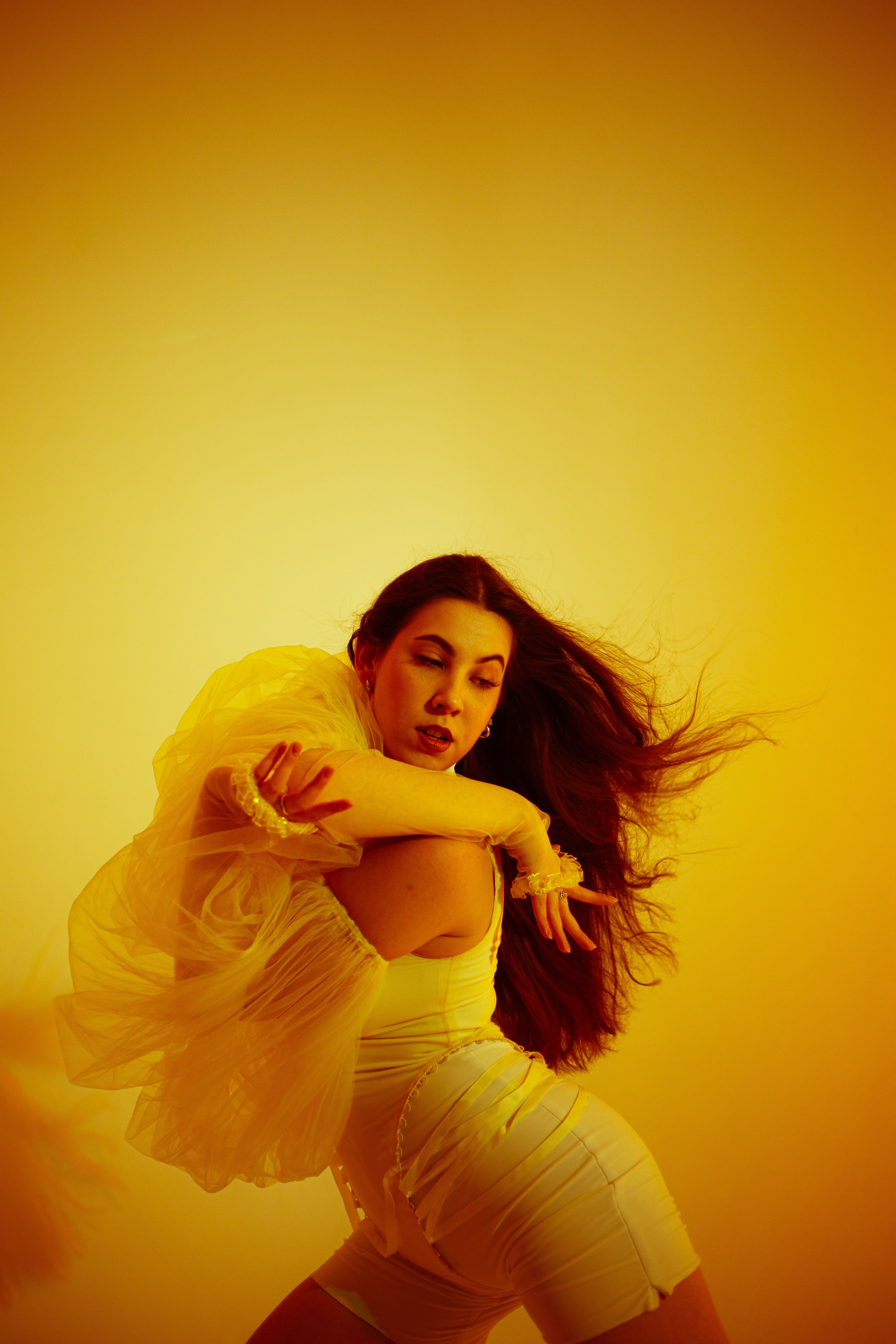 Магия танца: Солнце и Вода. Арт-фотограф Крис Л. в Тобольске: портрет, семейные, свадьбы