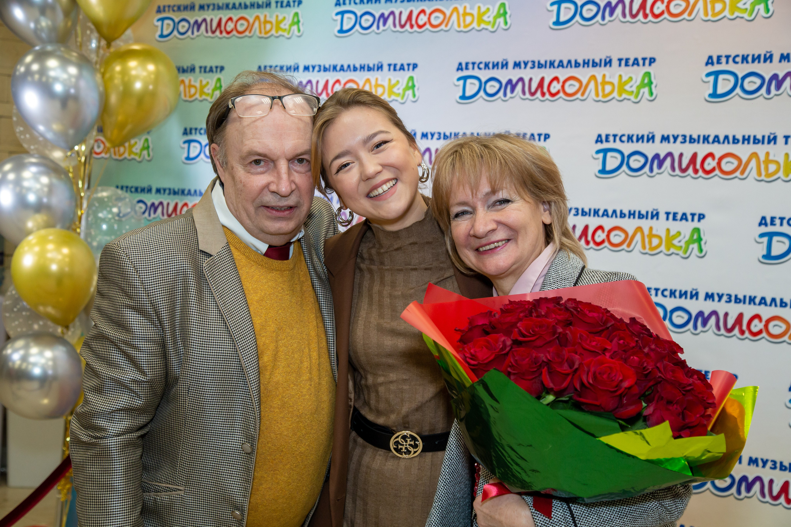 Репортажная съёмка для Домисольки на новый год. «Студия DRONAVT`s» — видеосъёмка и фотография г. Москва