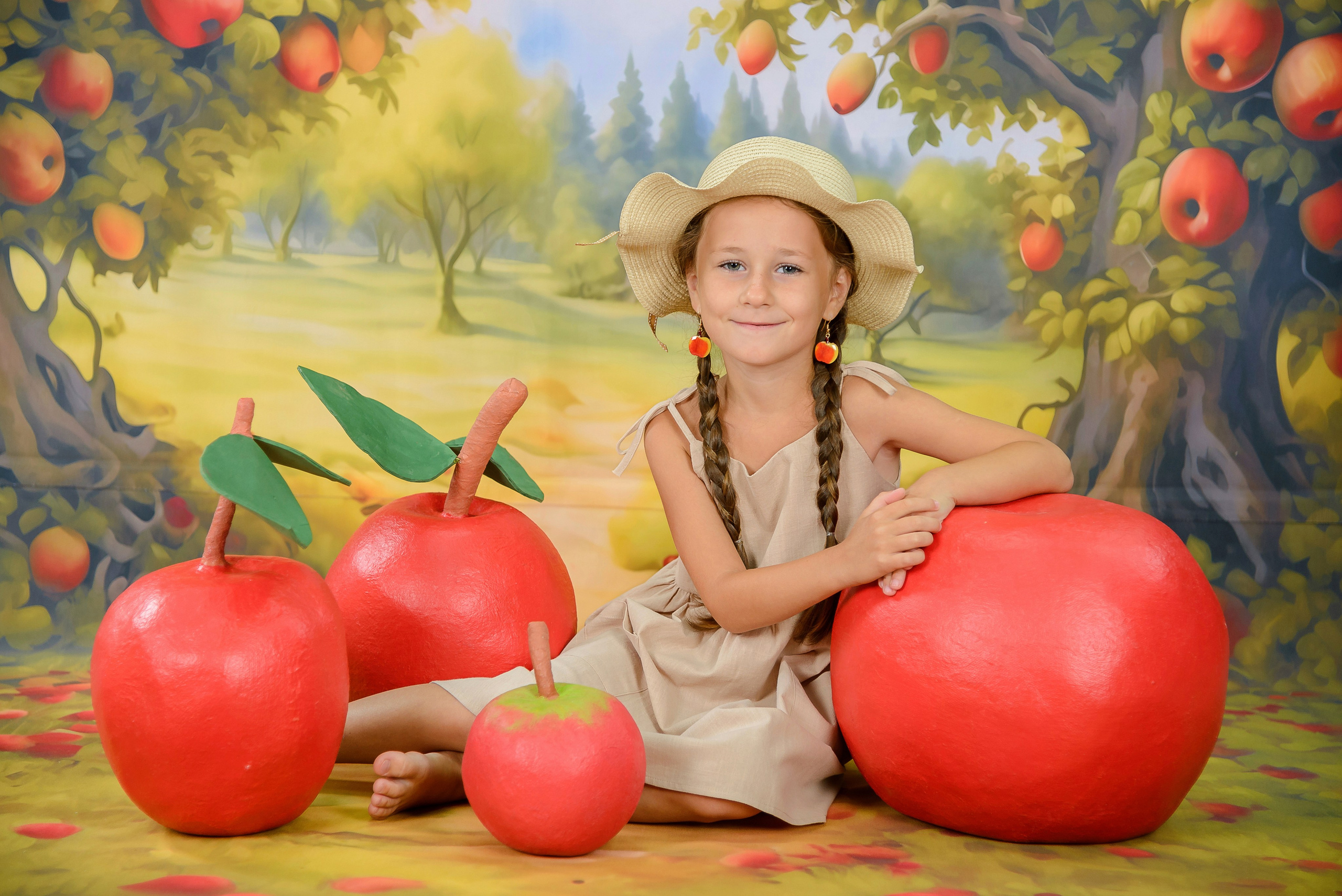 Яблоневый сад. Выпускные альбомы Ярославль